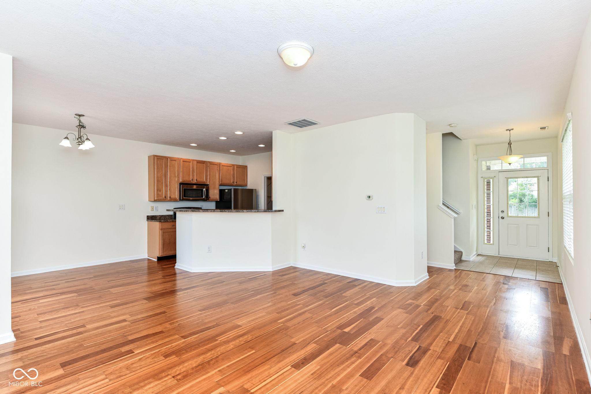 4012 Weston Pointe Drive