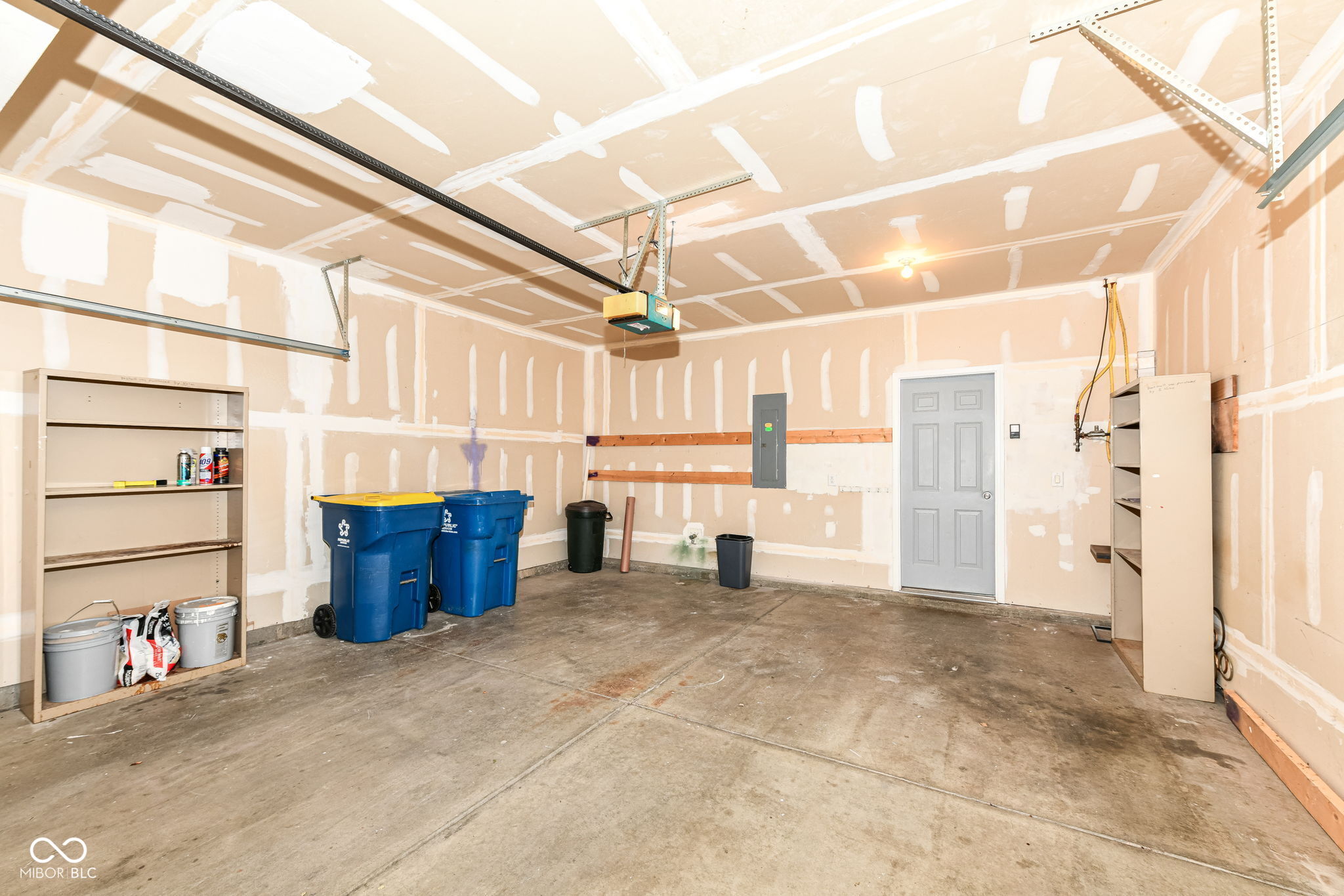 4012 Weston Pointe Drive