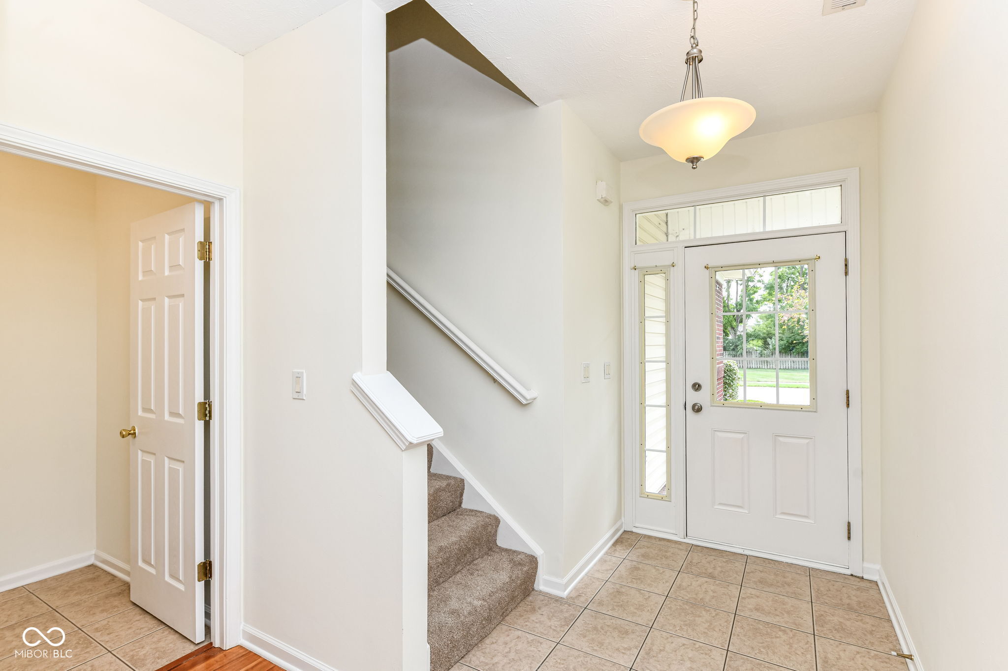 4012 Weston Pointe Drive