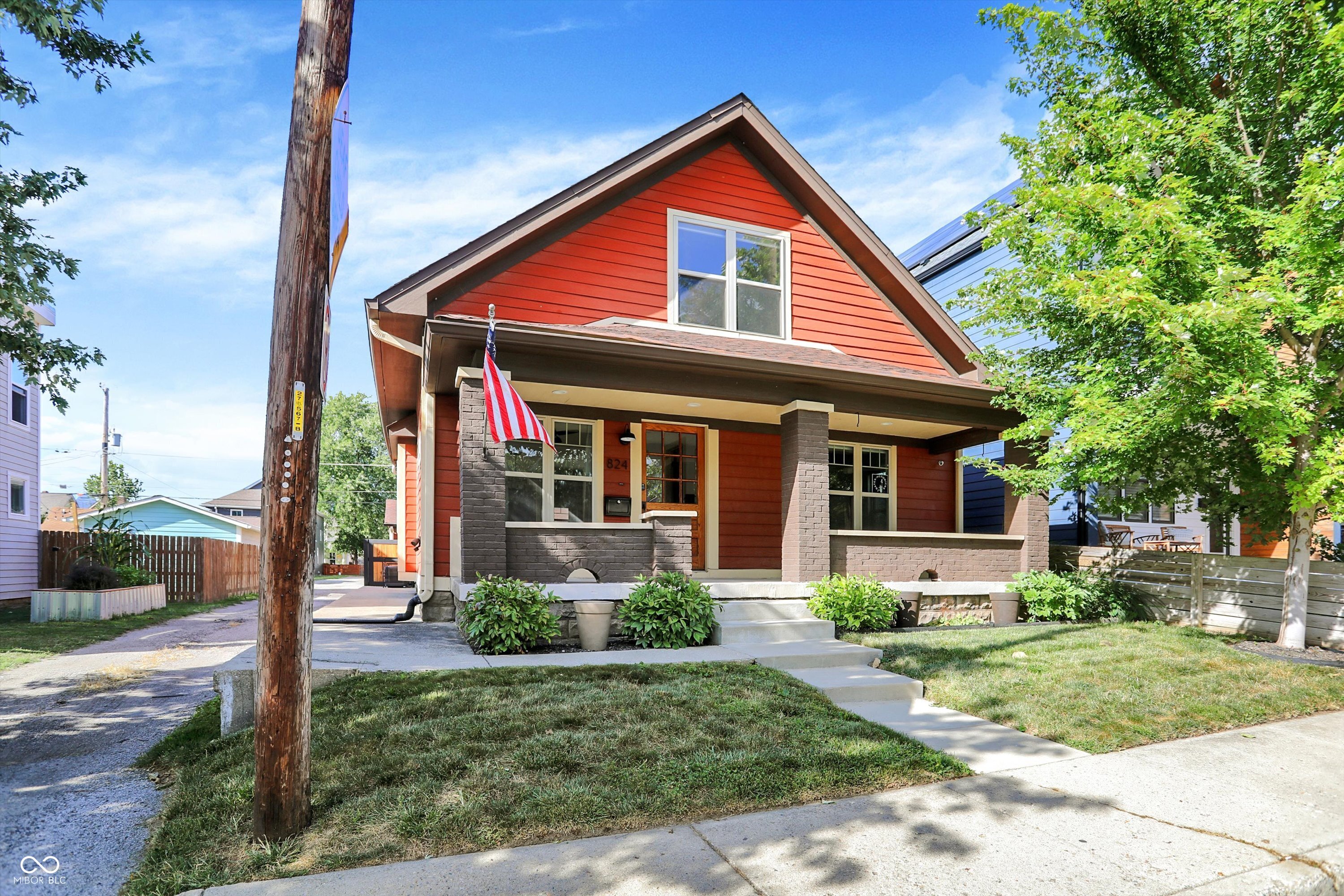 824 E Minnesota Street