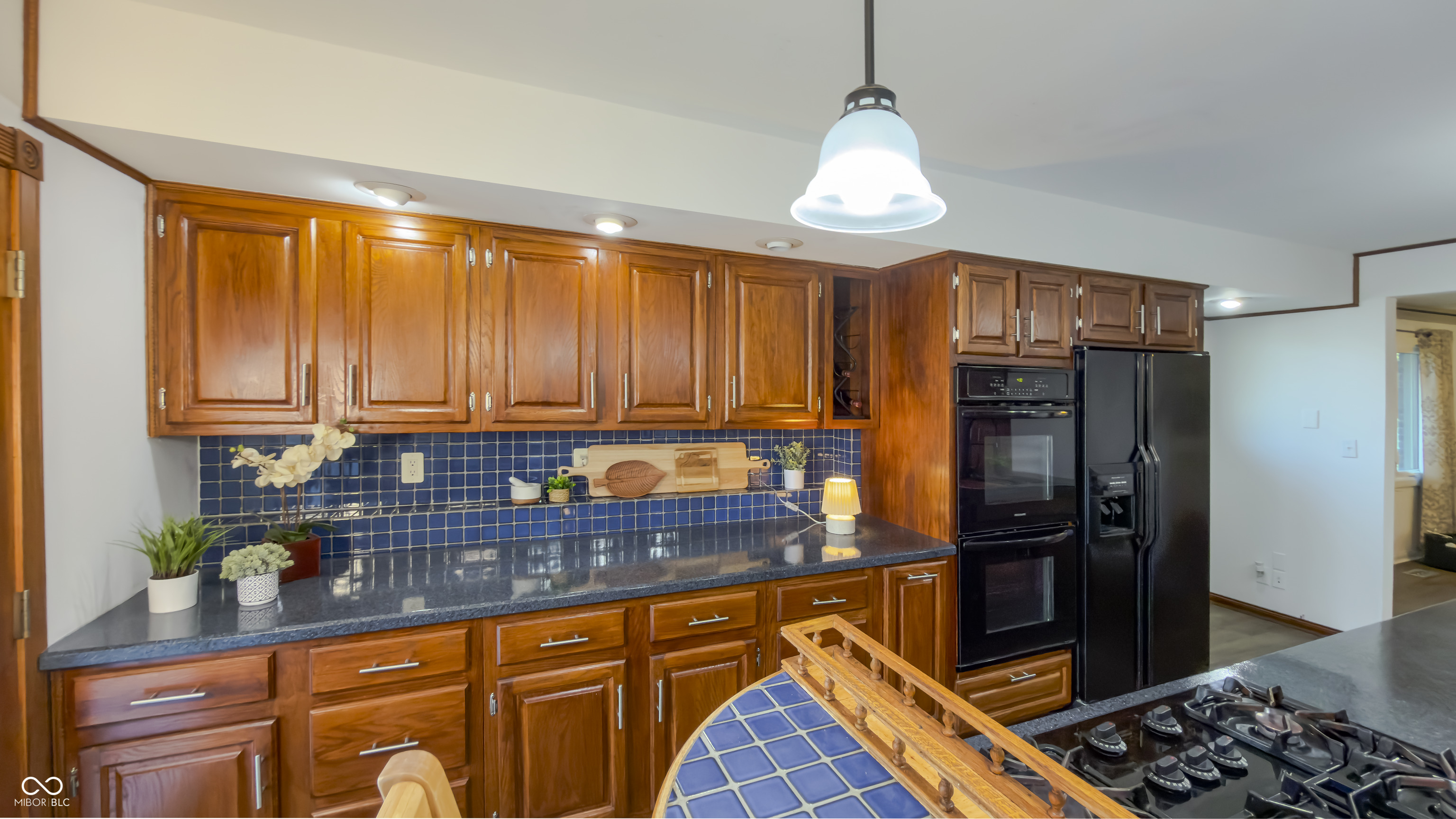 820 Elmwood Circle