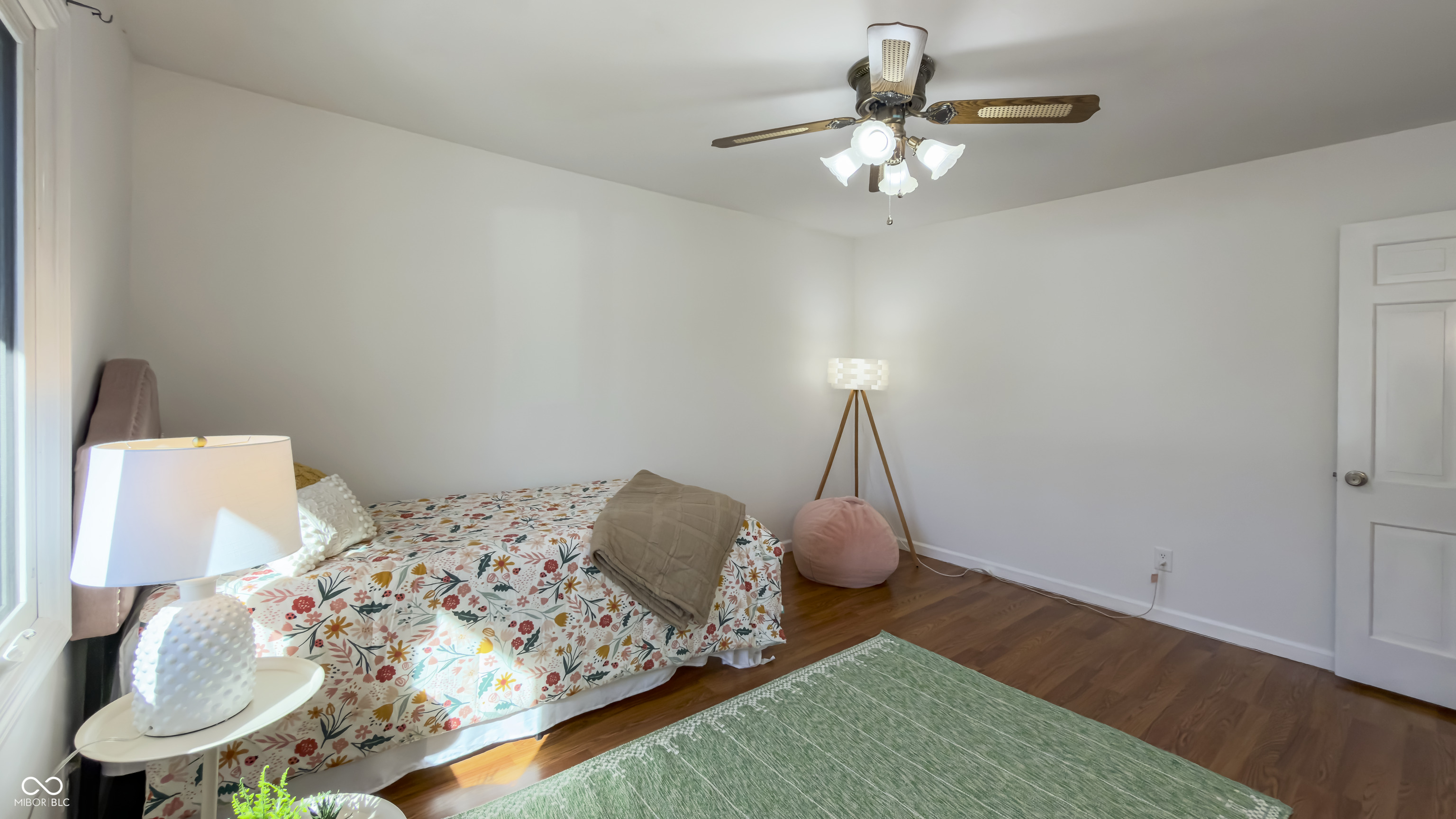 820 Elmwood Circle