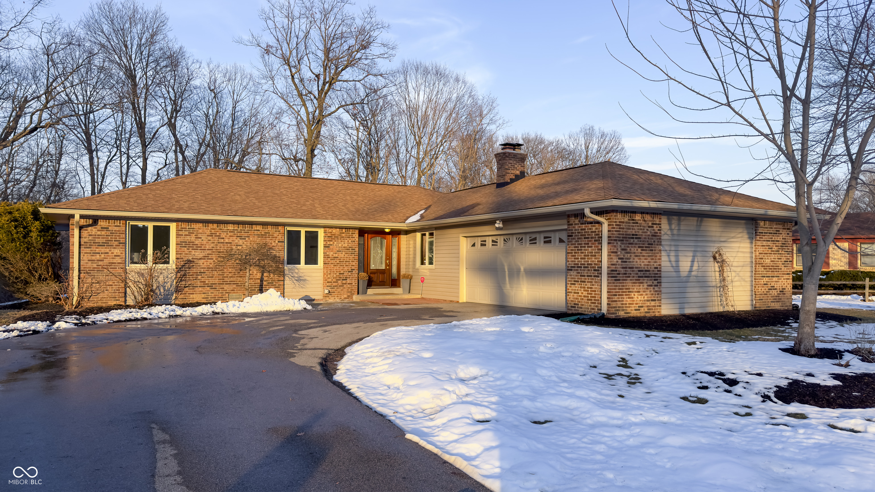 820 Elmwood Circle