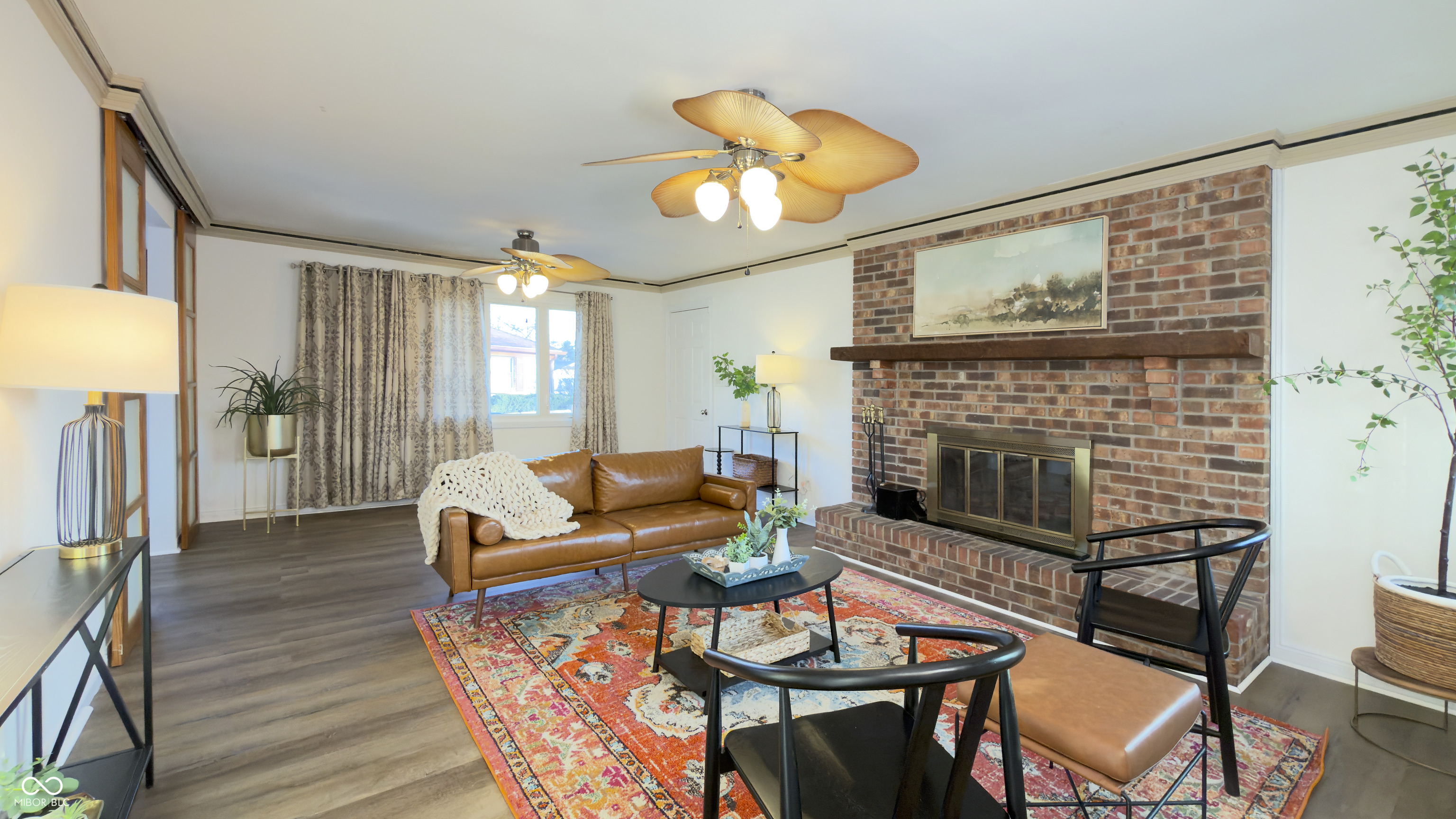 820 Elmwood Circle