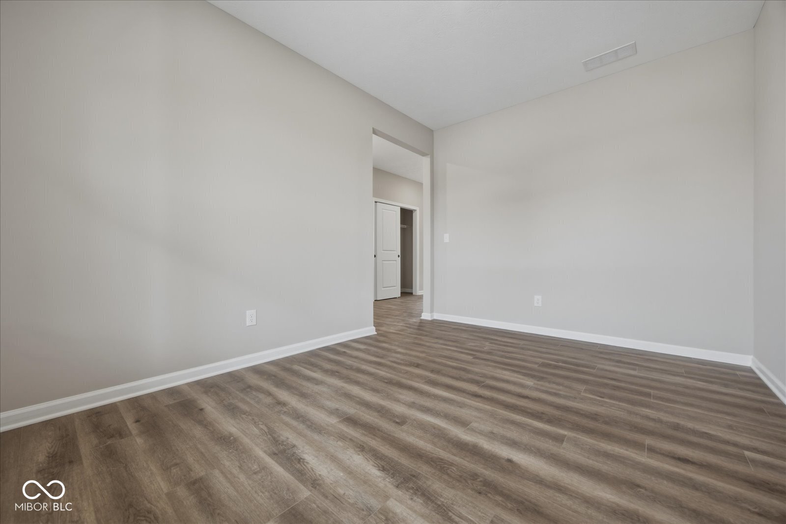 200 N Liberty Boulevard