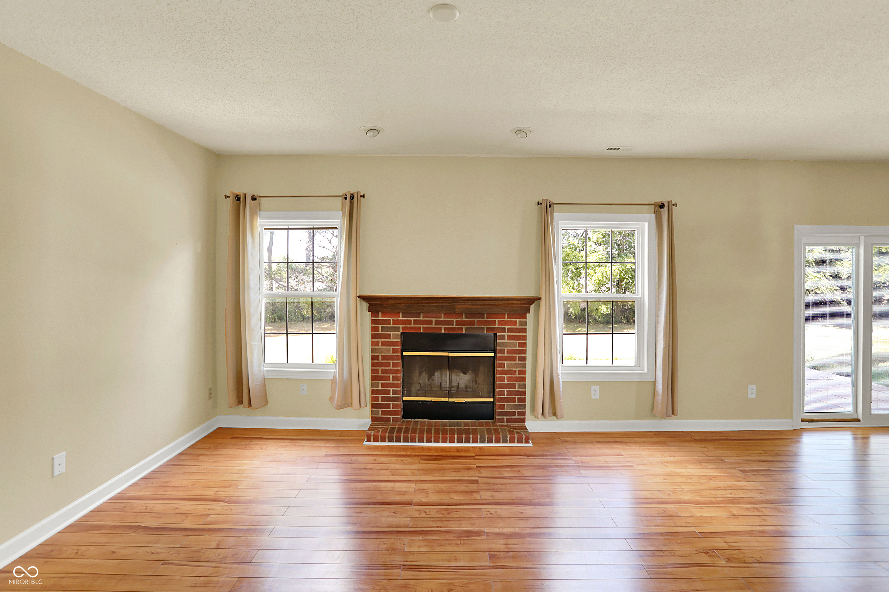 6448 Dusty Laurel Drive