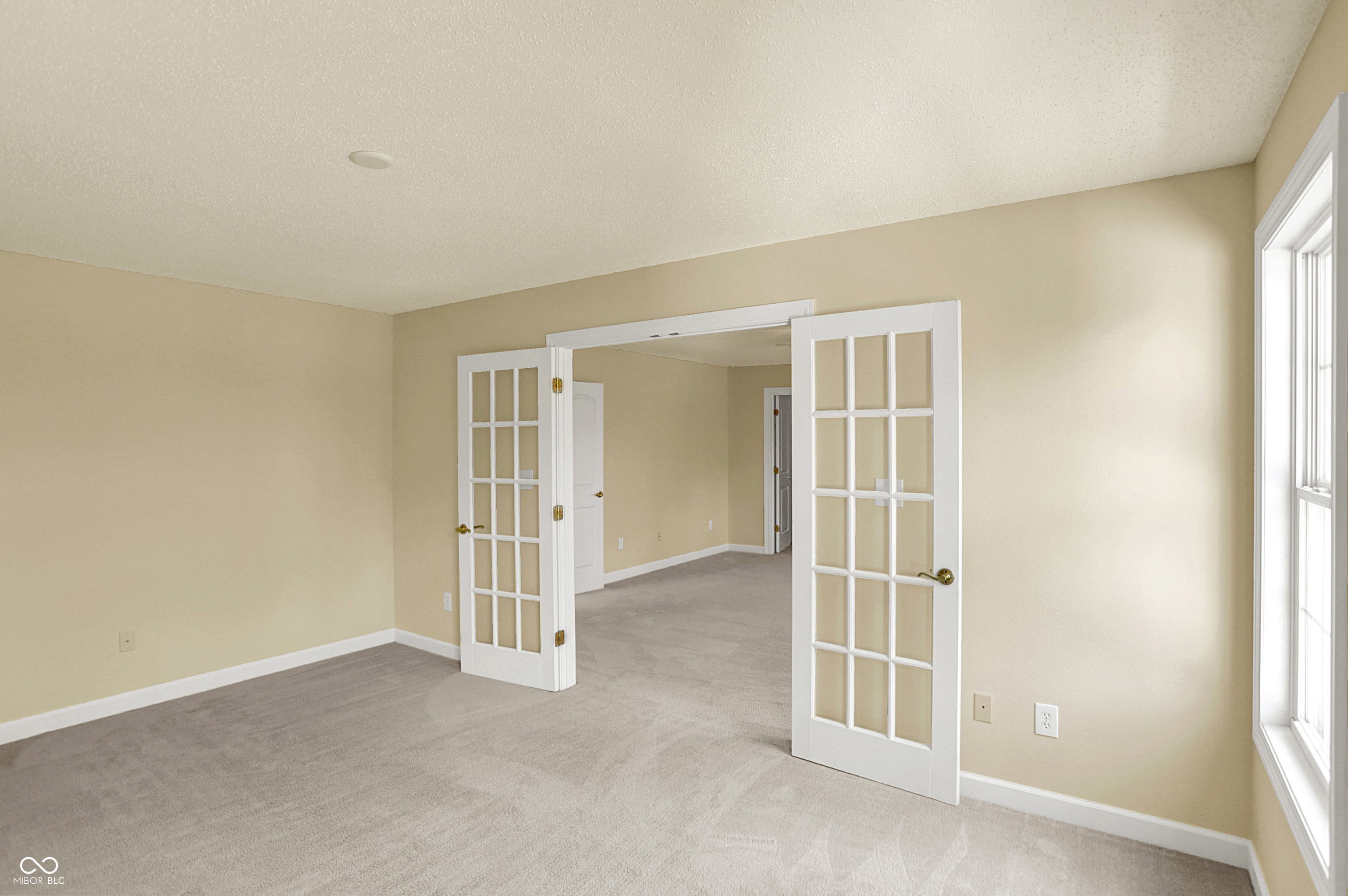 6448 Dusty Laurel Drive