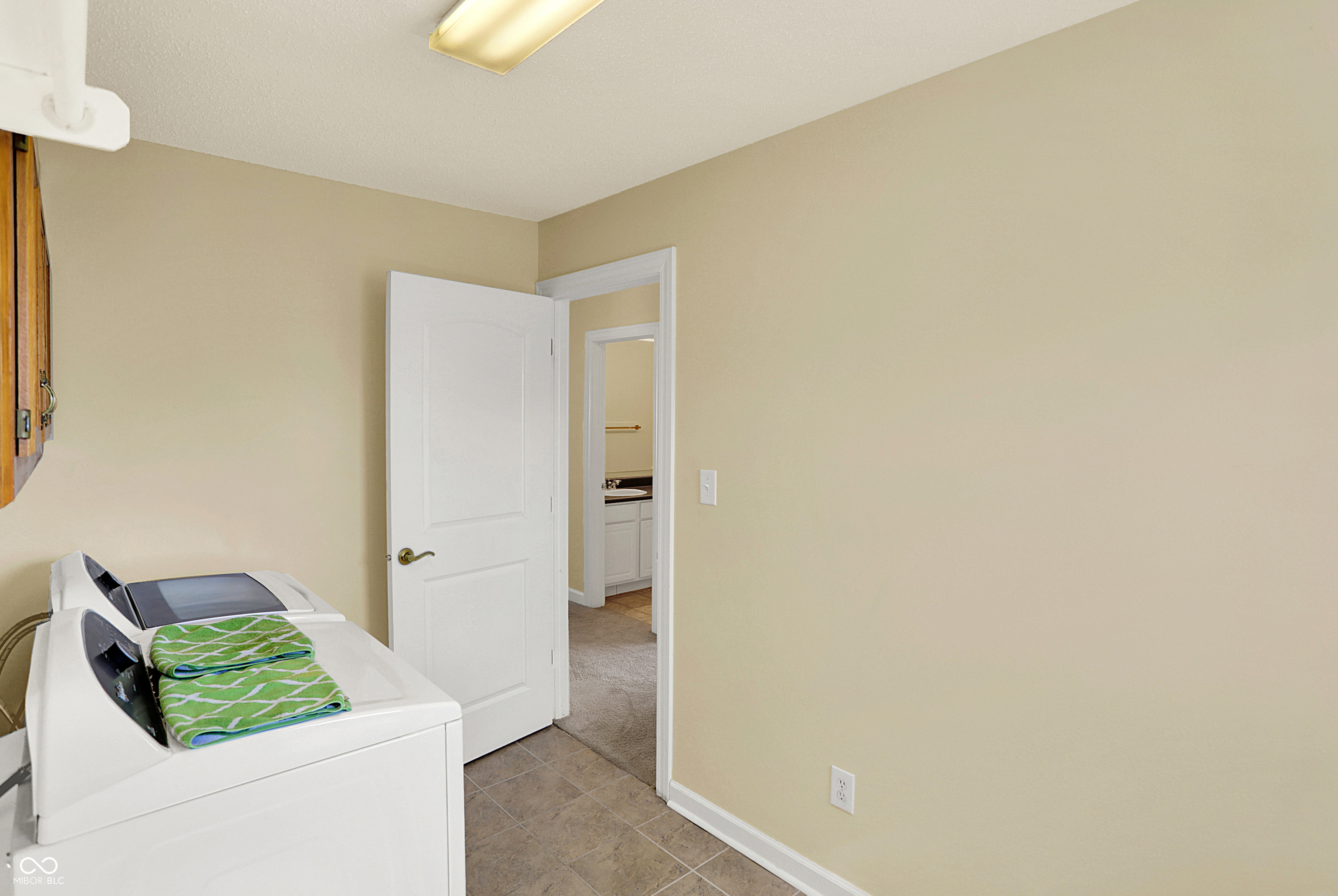 6448 Dusty Laurel Drive