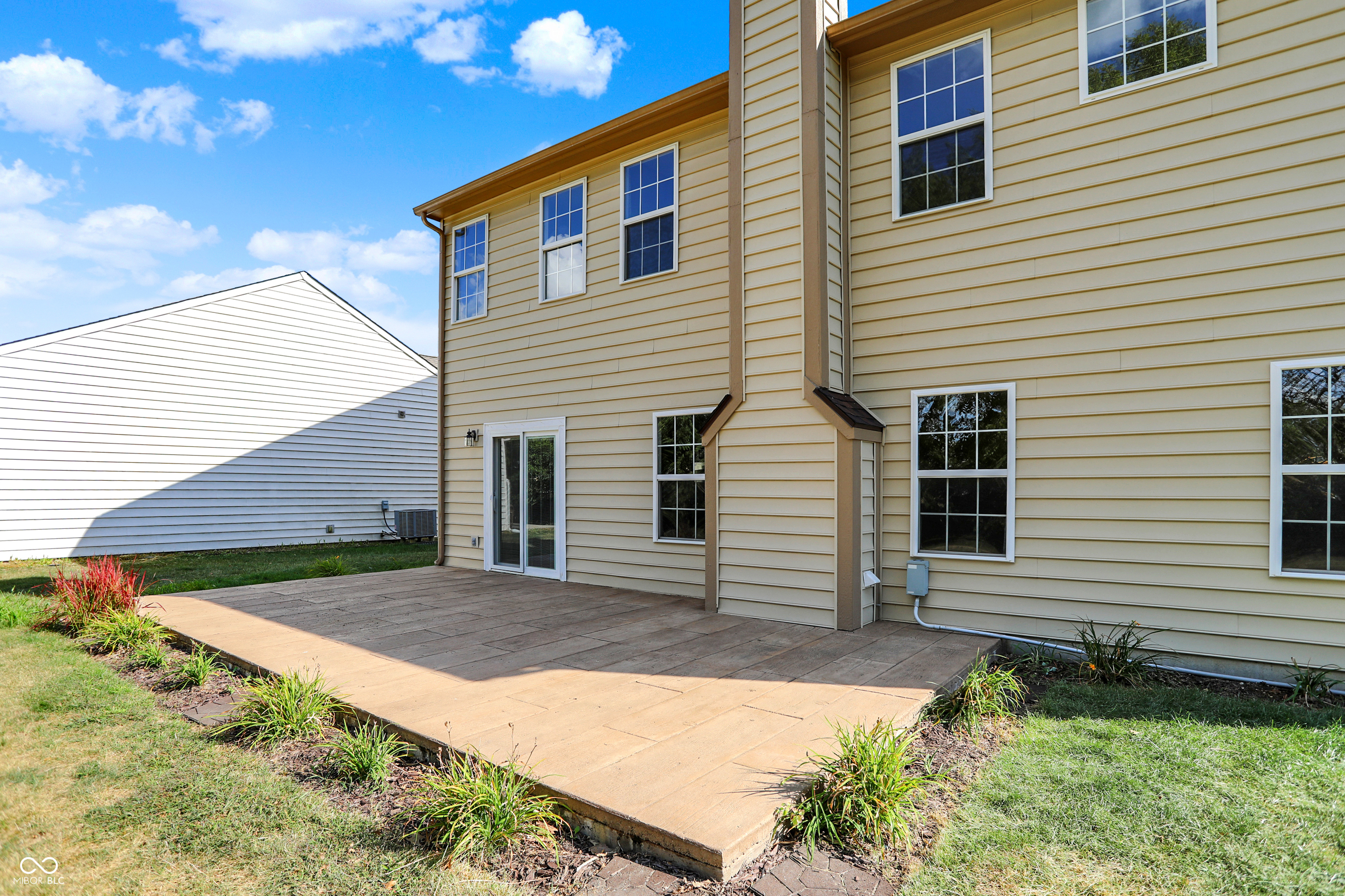 6448 Dusty Laurel Drive