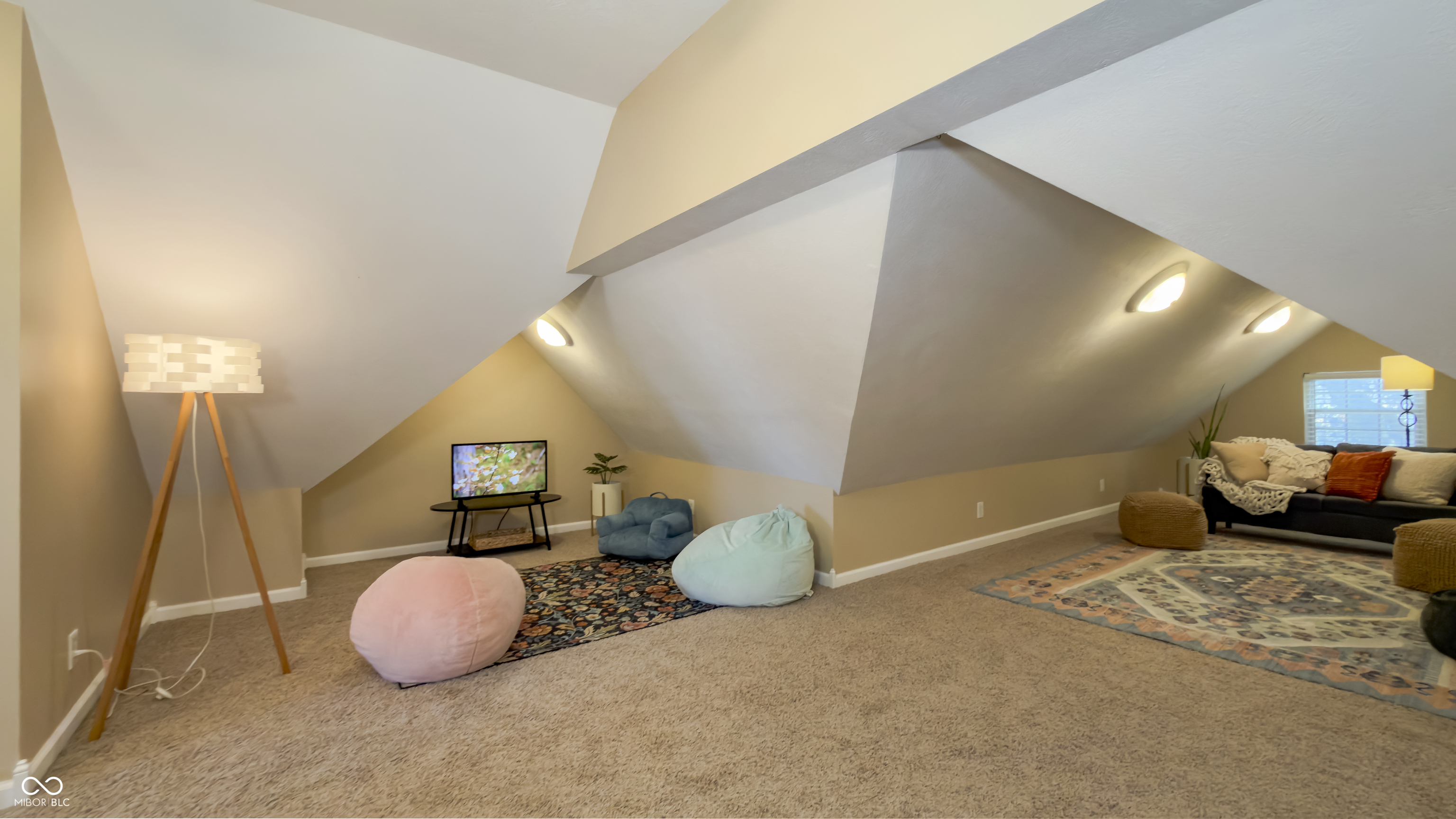 1248 Ringgold Avenue