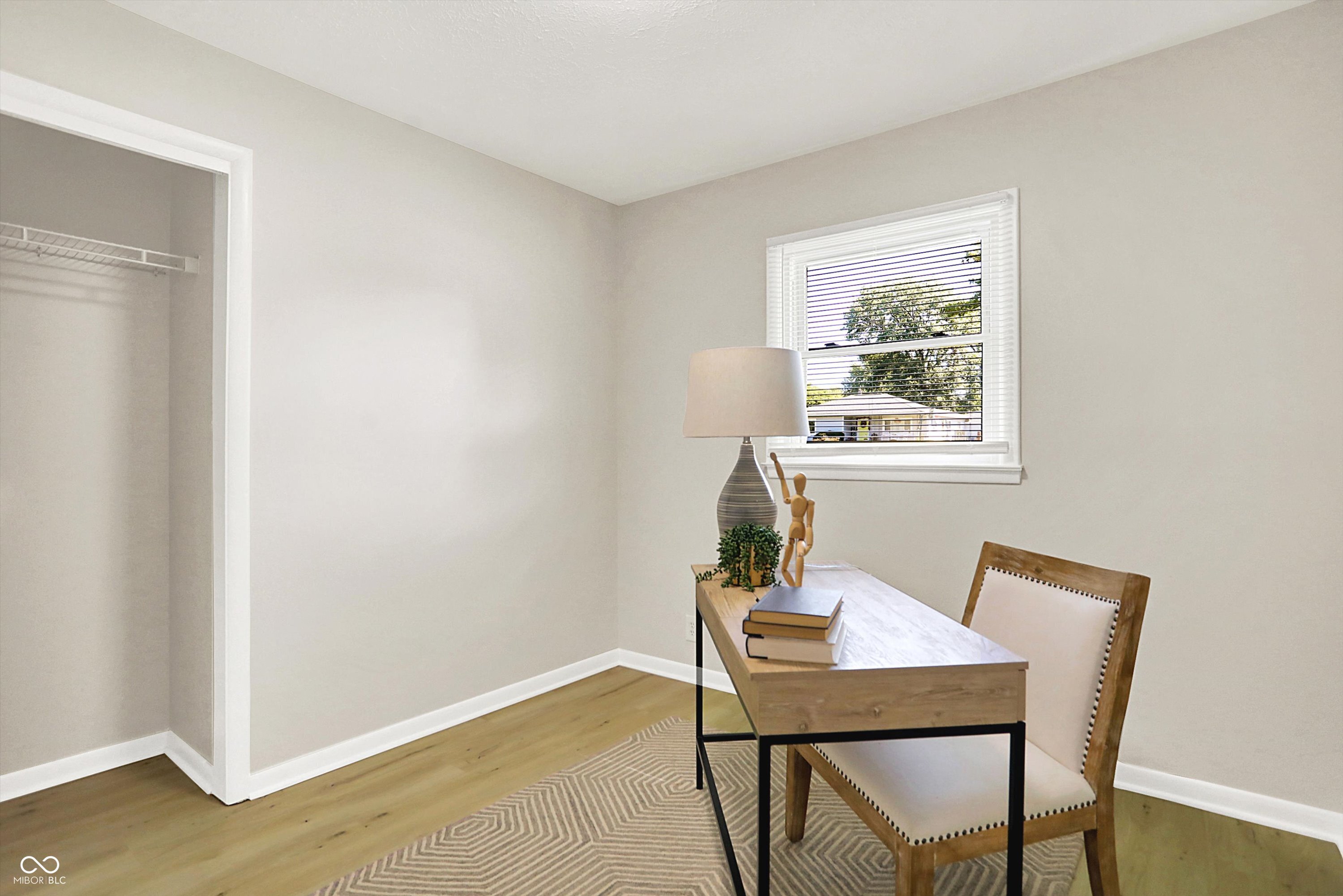 7702 Mary Lane