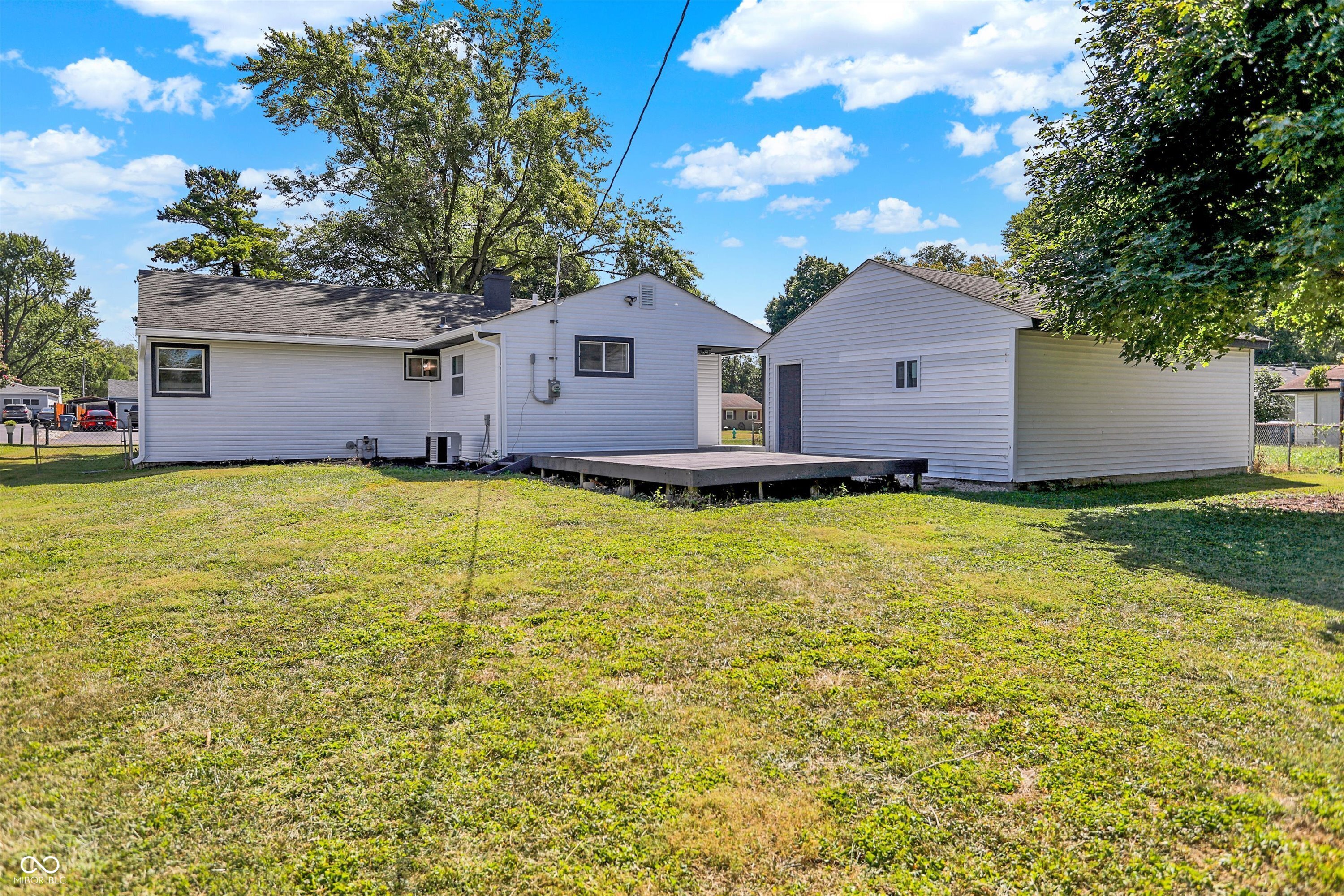 7702 Mary Lane