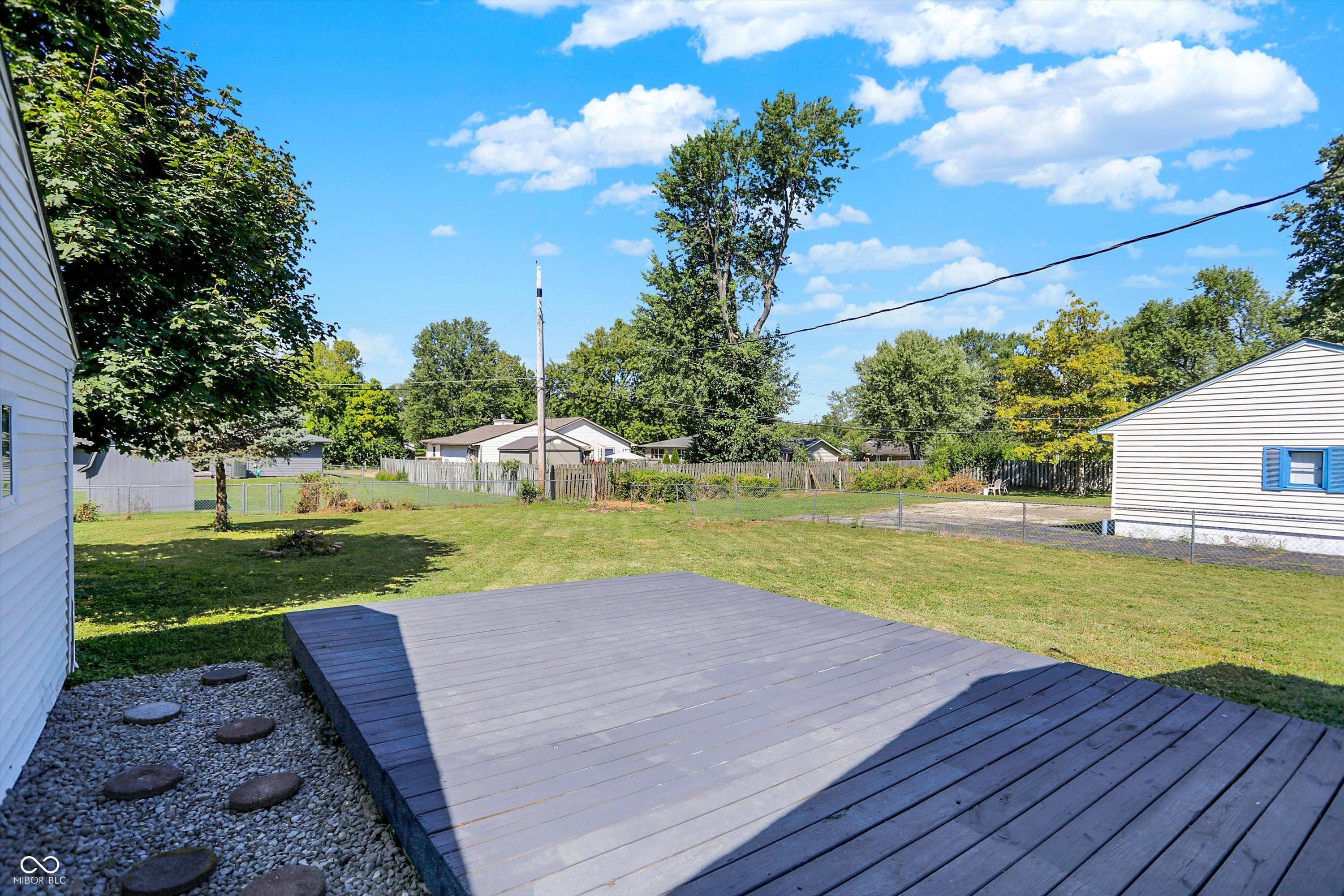 7702 Mary Lane