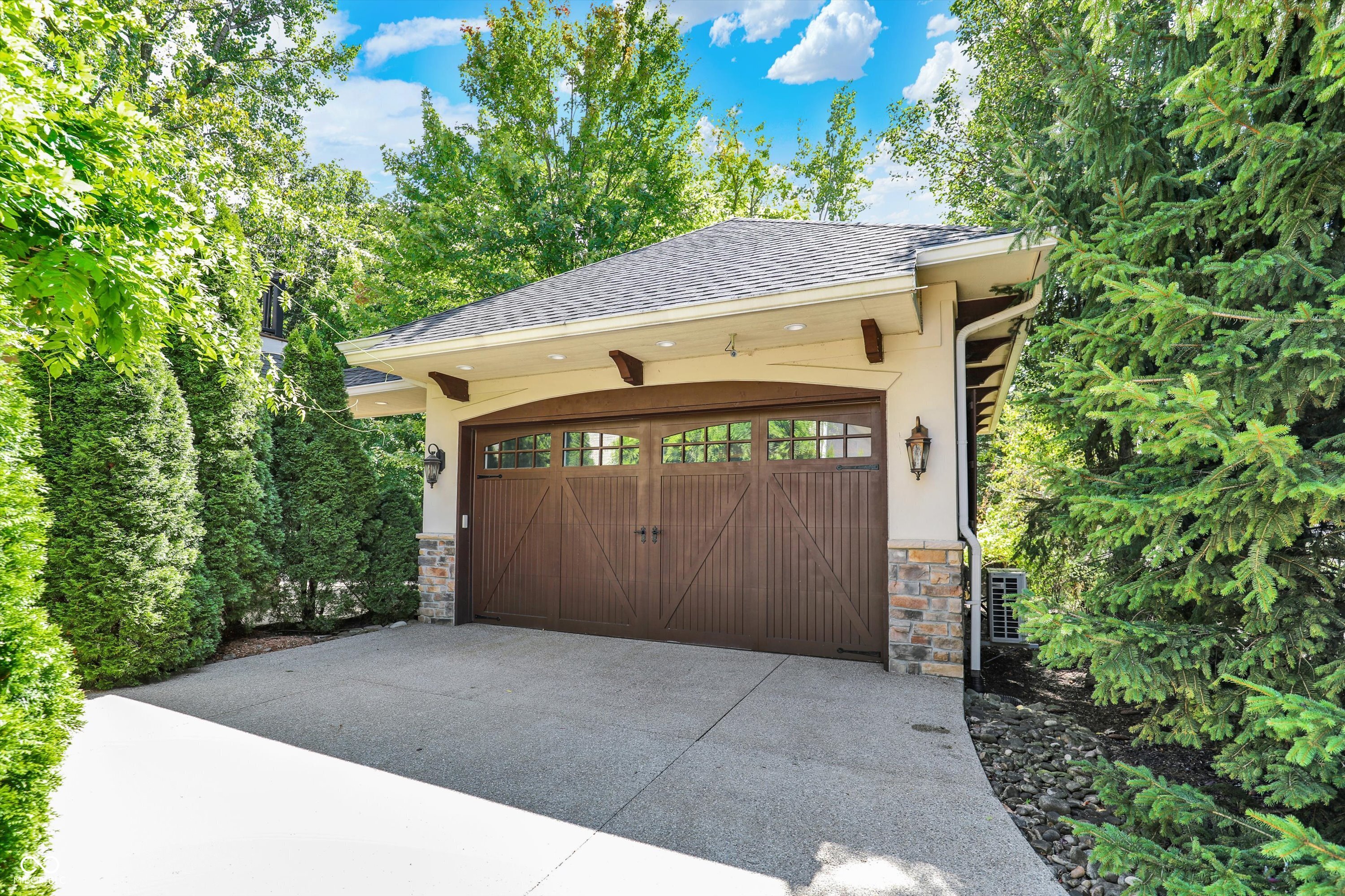 9311 Timberline Way