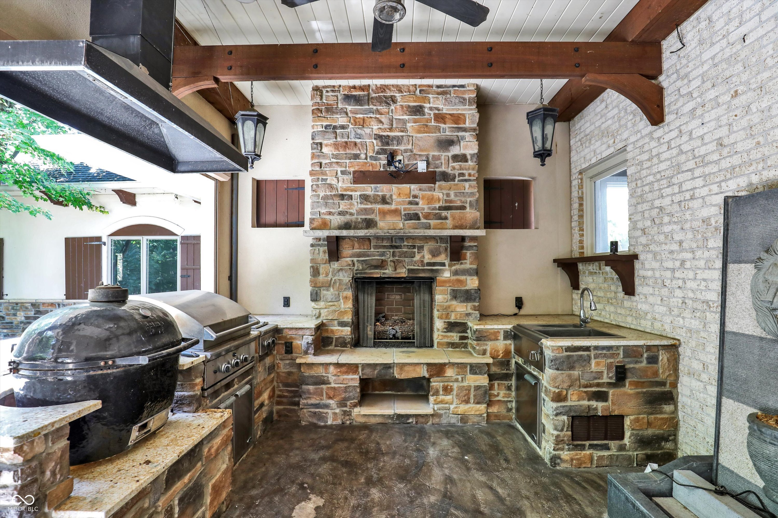 9311 Timberline Way