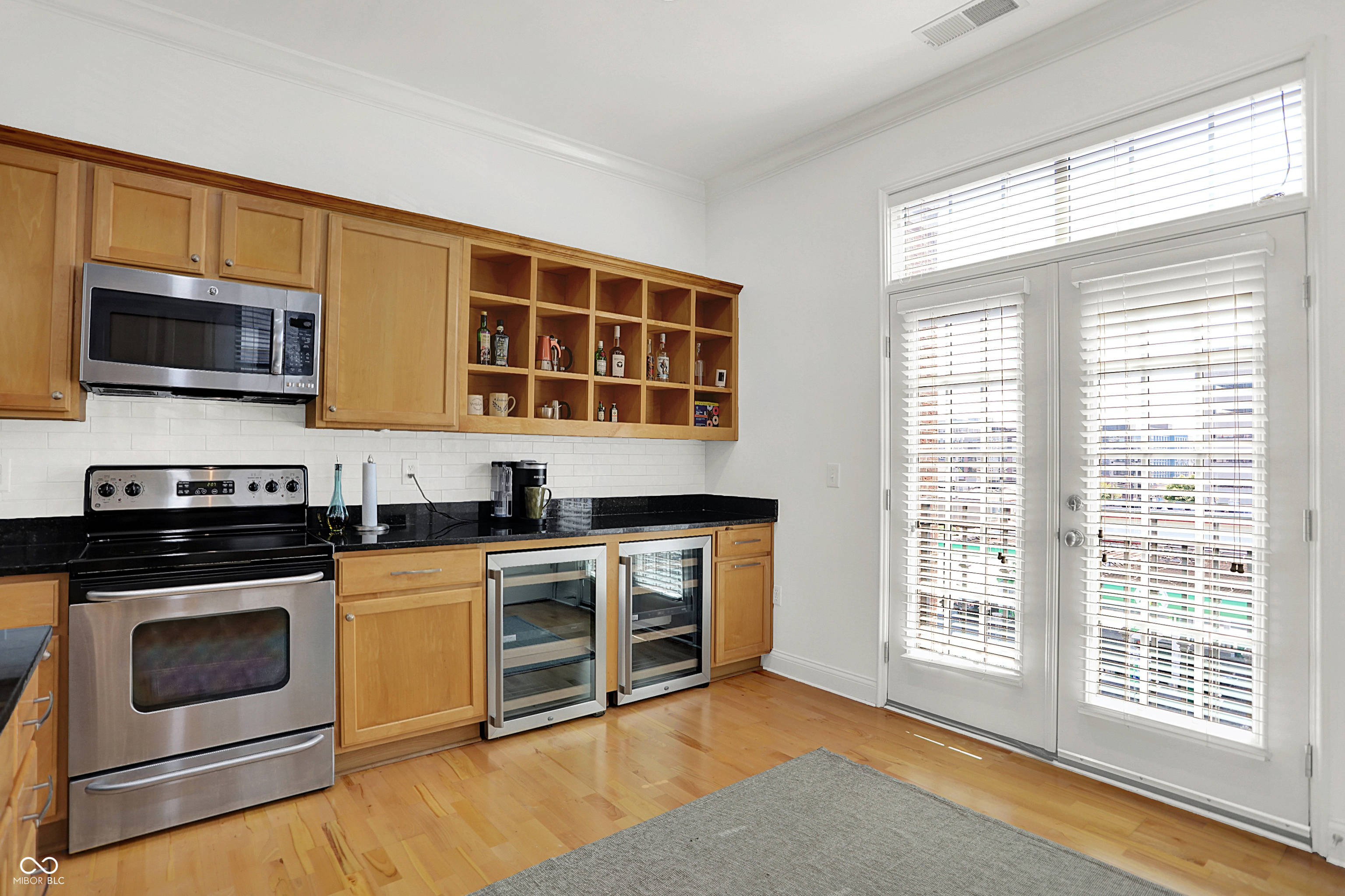 450 E Ohio Street Unit: 321
