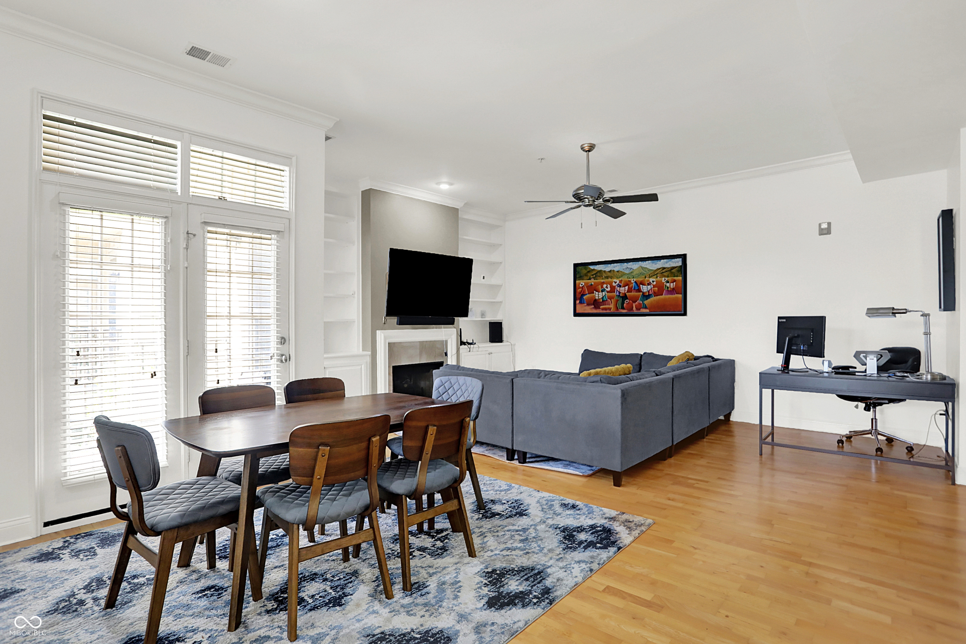 450 E Ohio Street Unit: 321