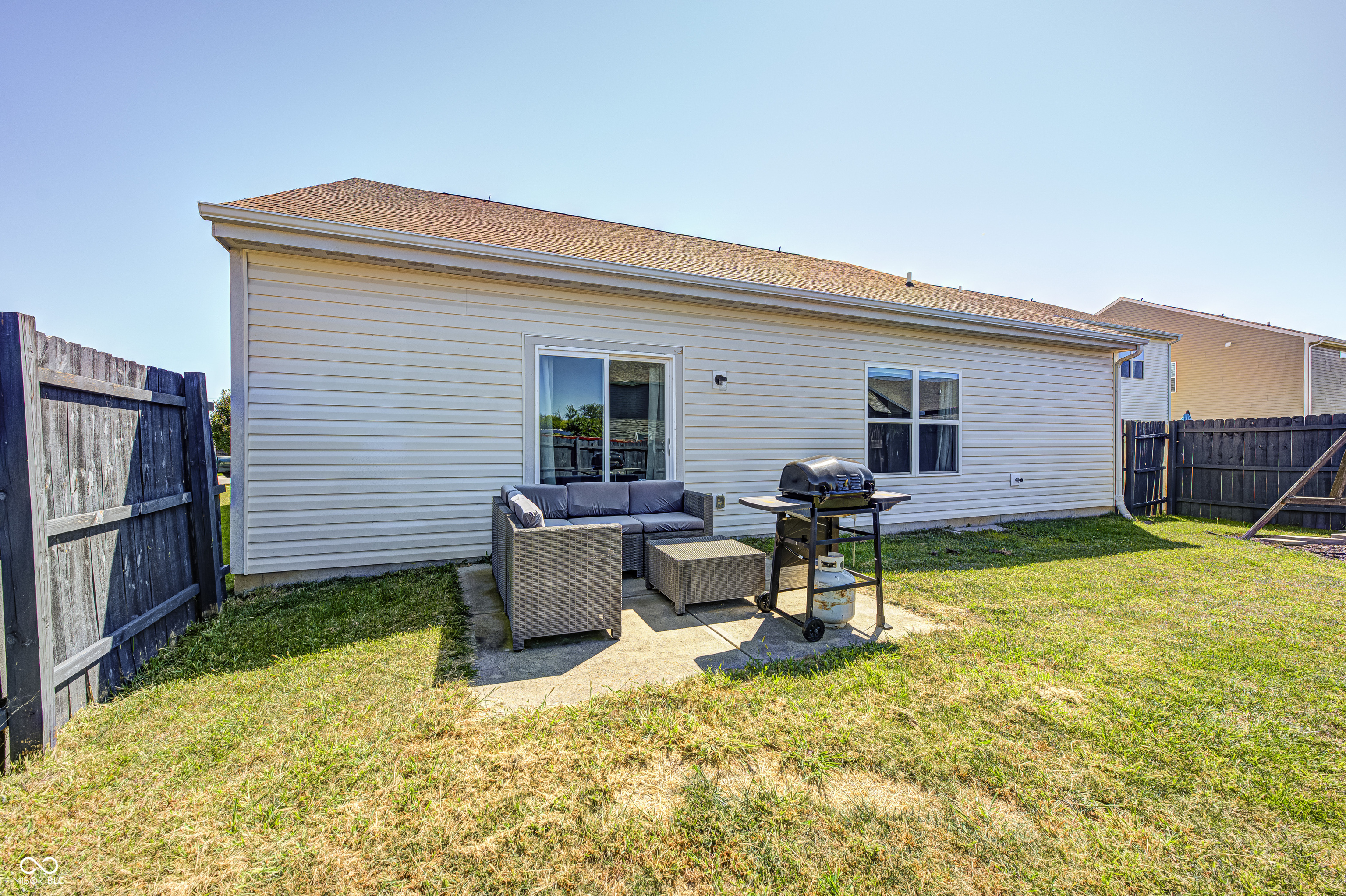 2748 Autumn Road