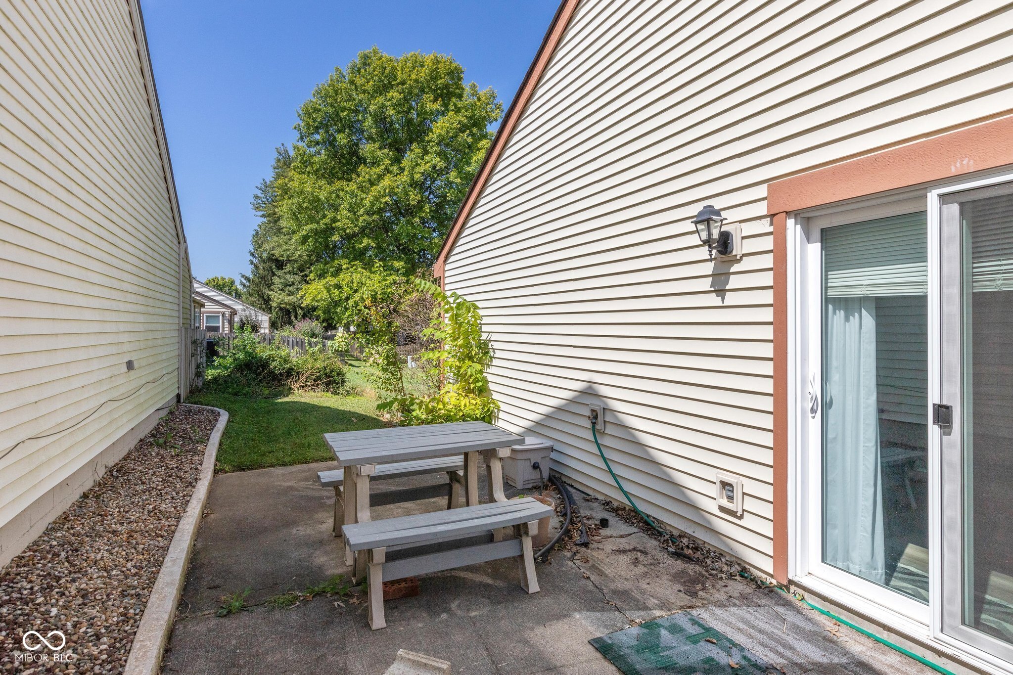 9456 Charter Drive
