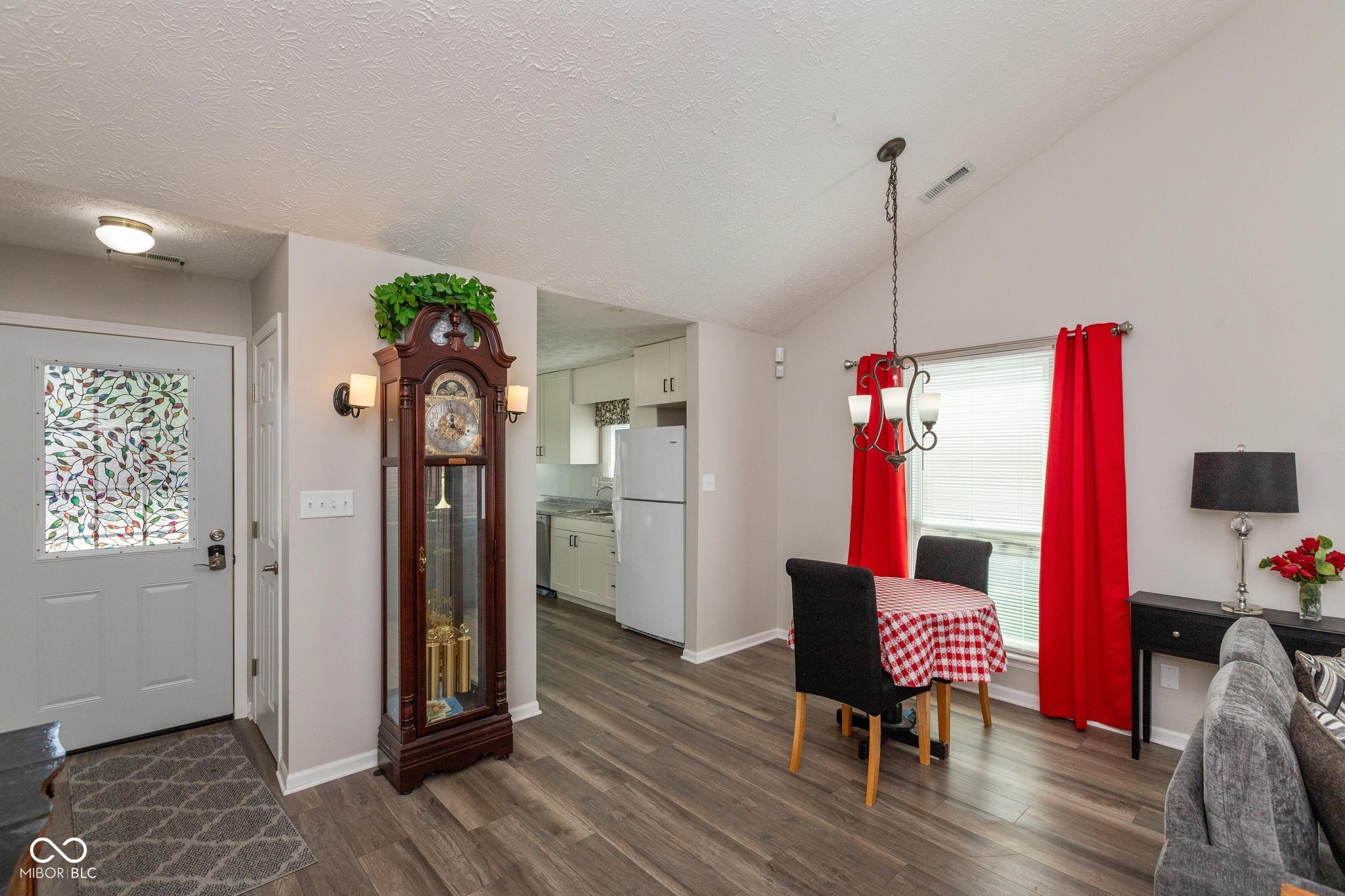 9456 Charter Drive