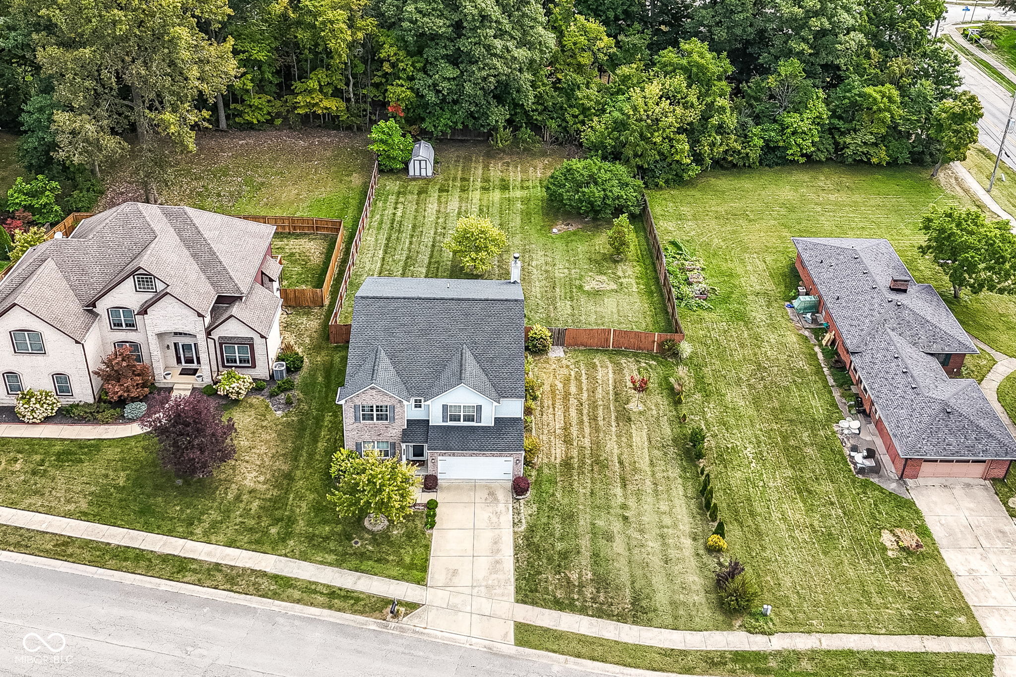 6415 Finch Drive
