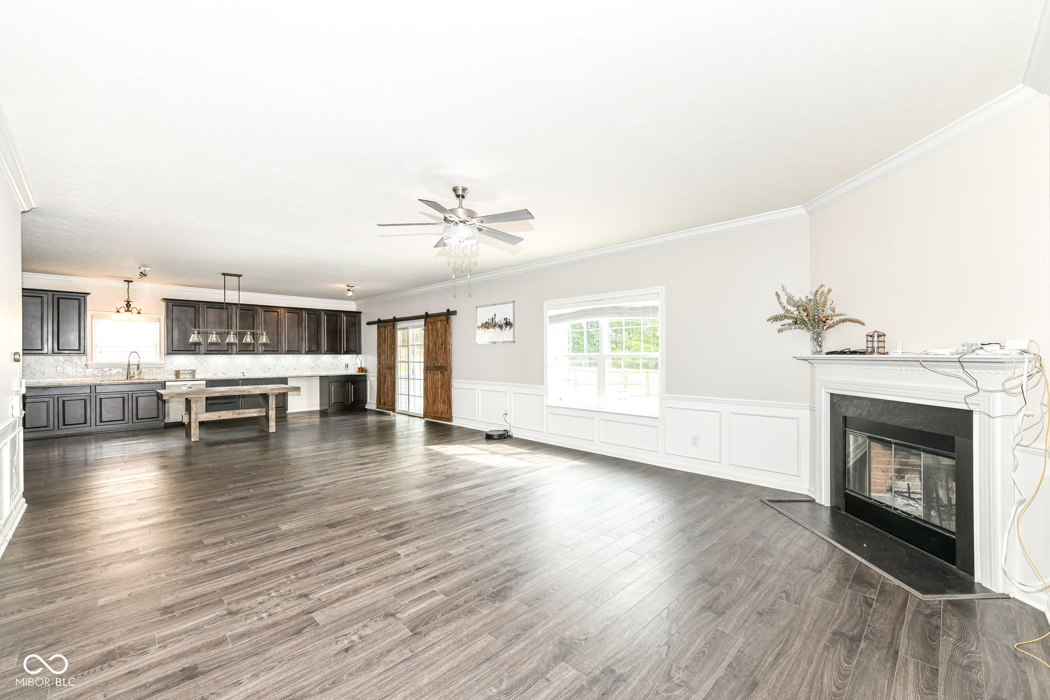 6415 Finch Drive