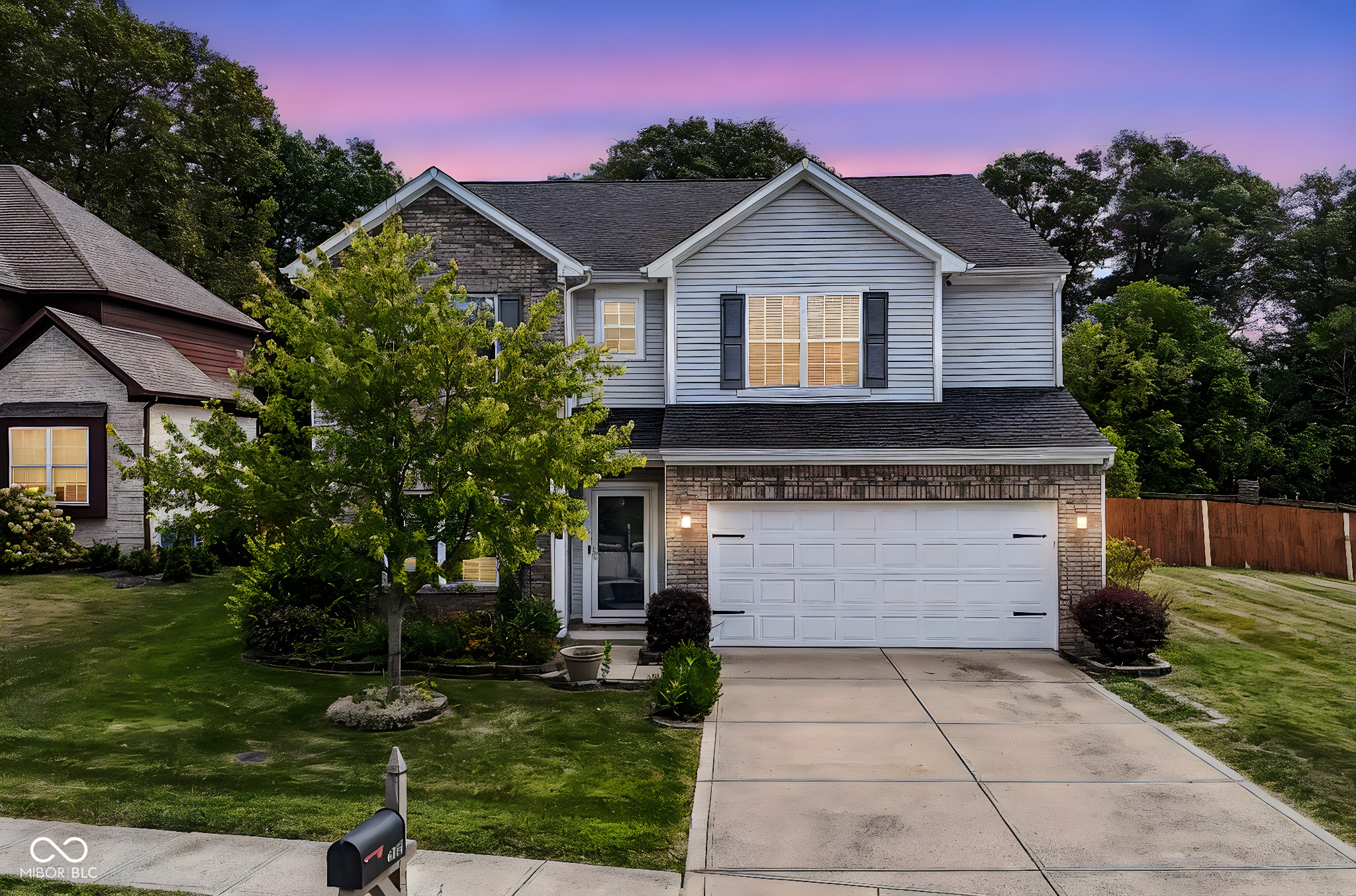 6415 Finch Drive