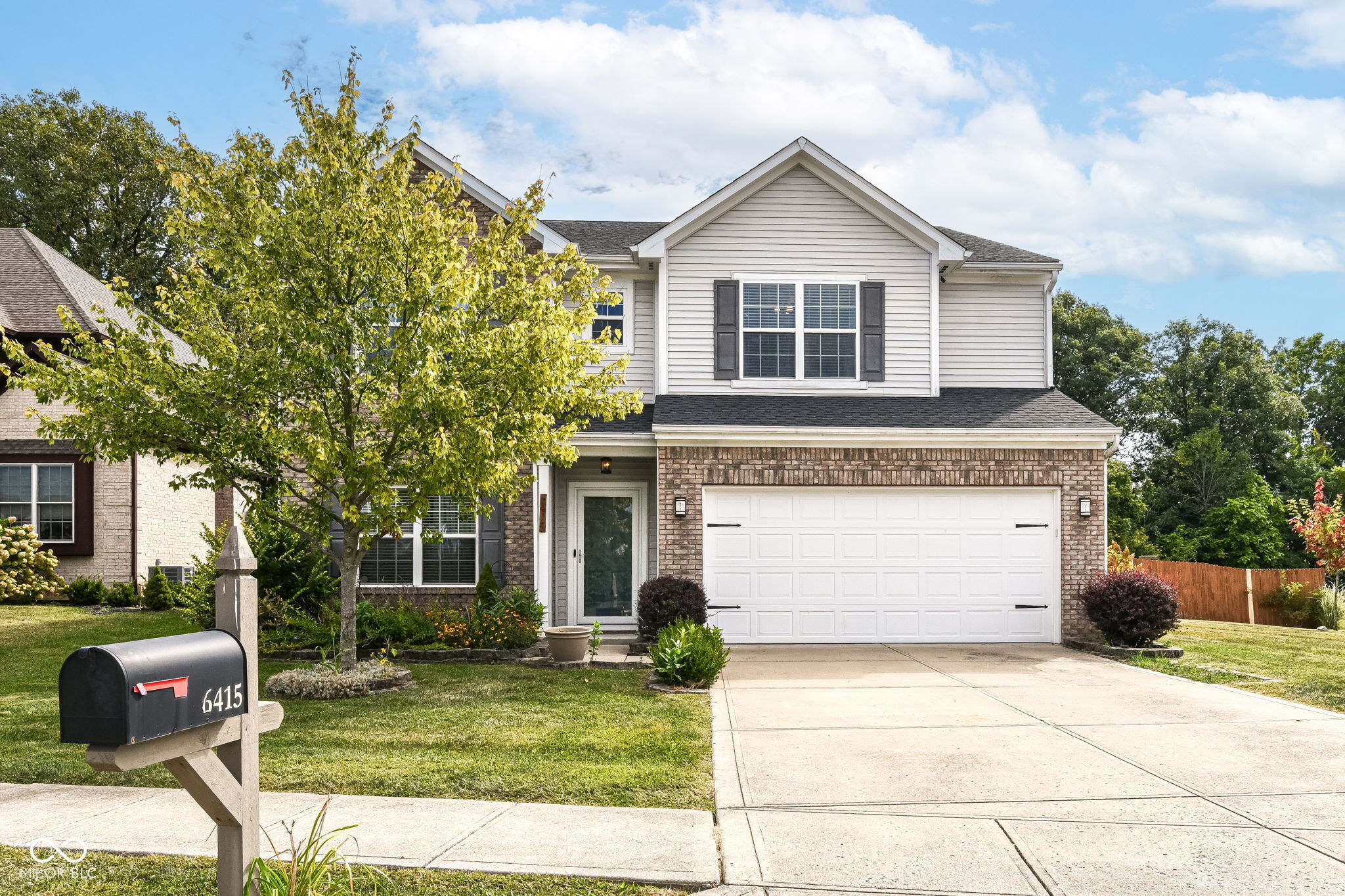 6415 Finch Drive