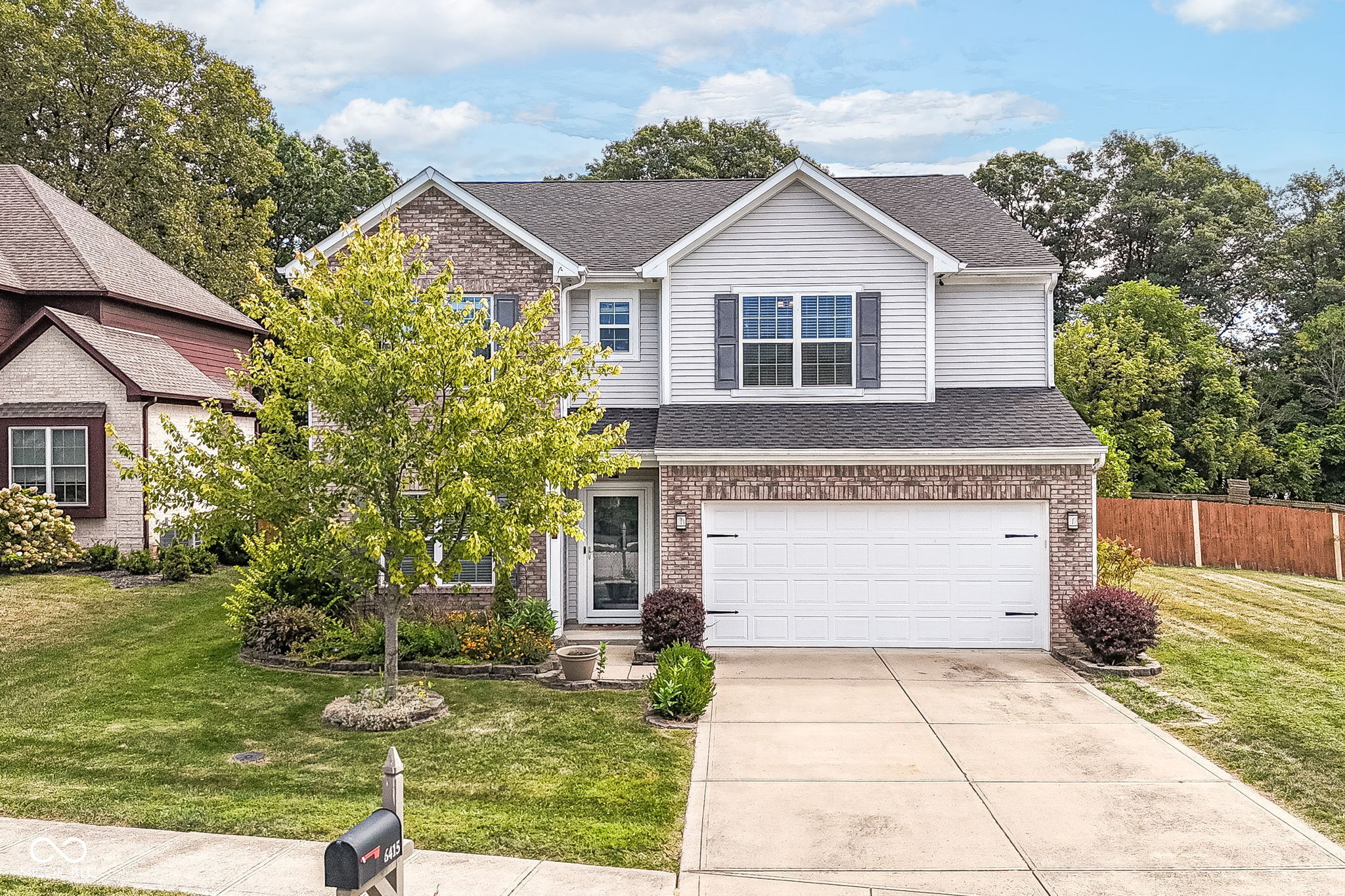 6415 Finch Drive
