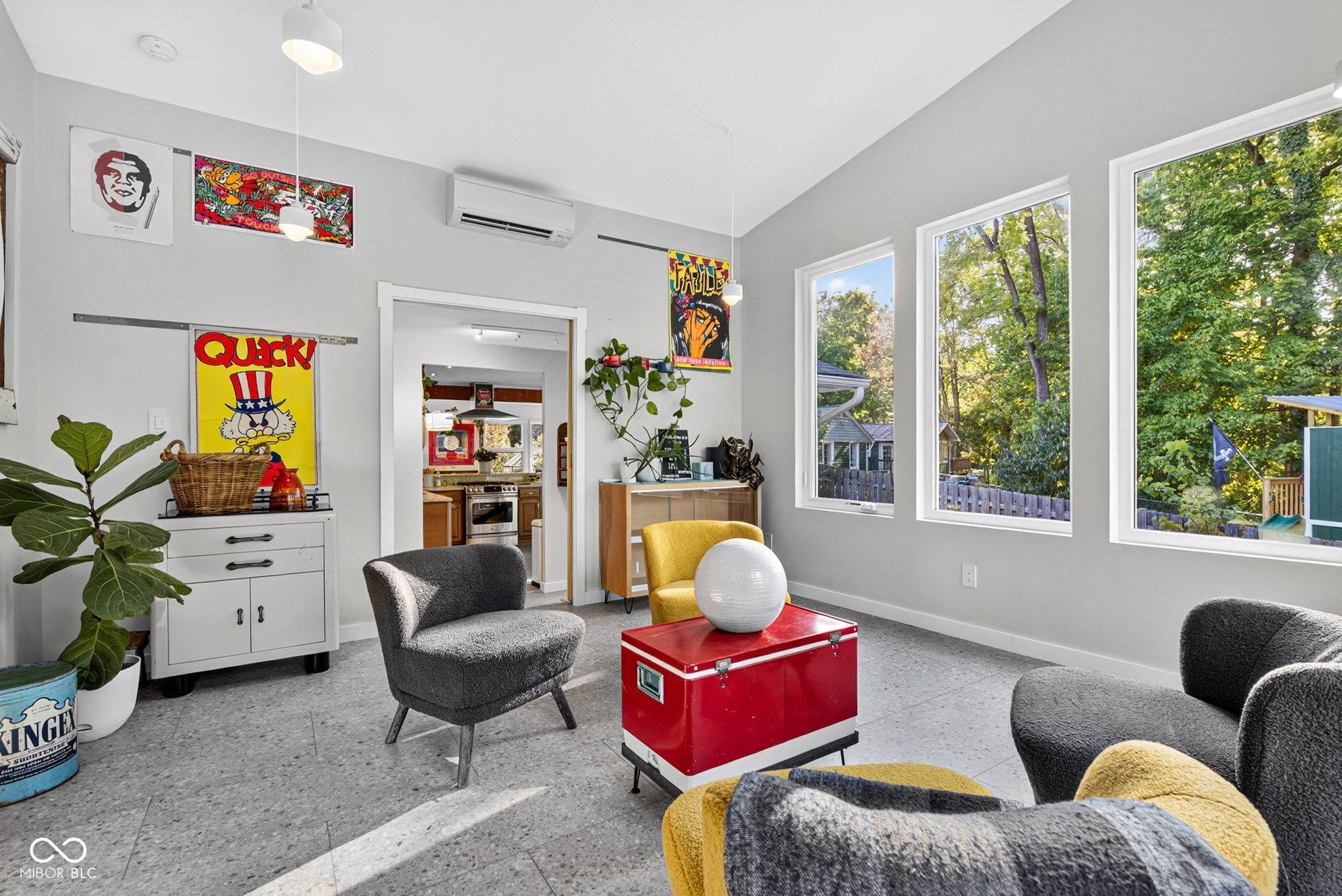 10699 Highland Drive