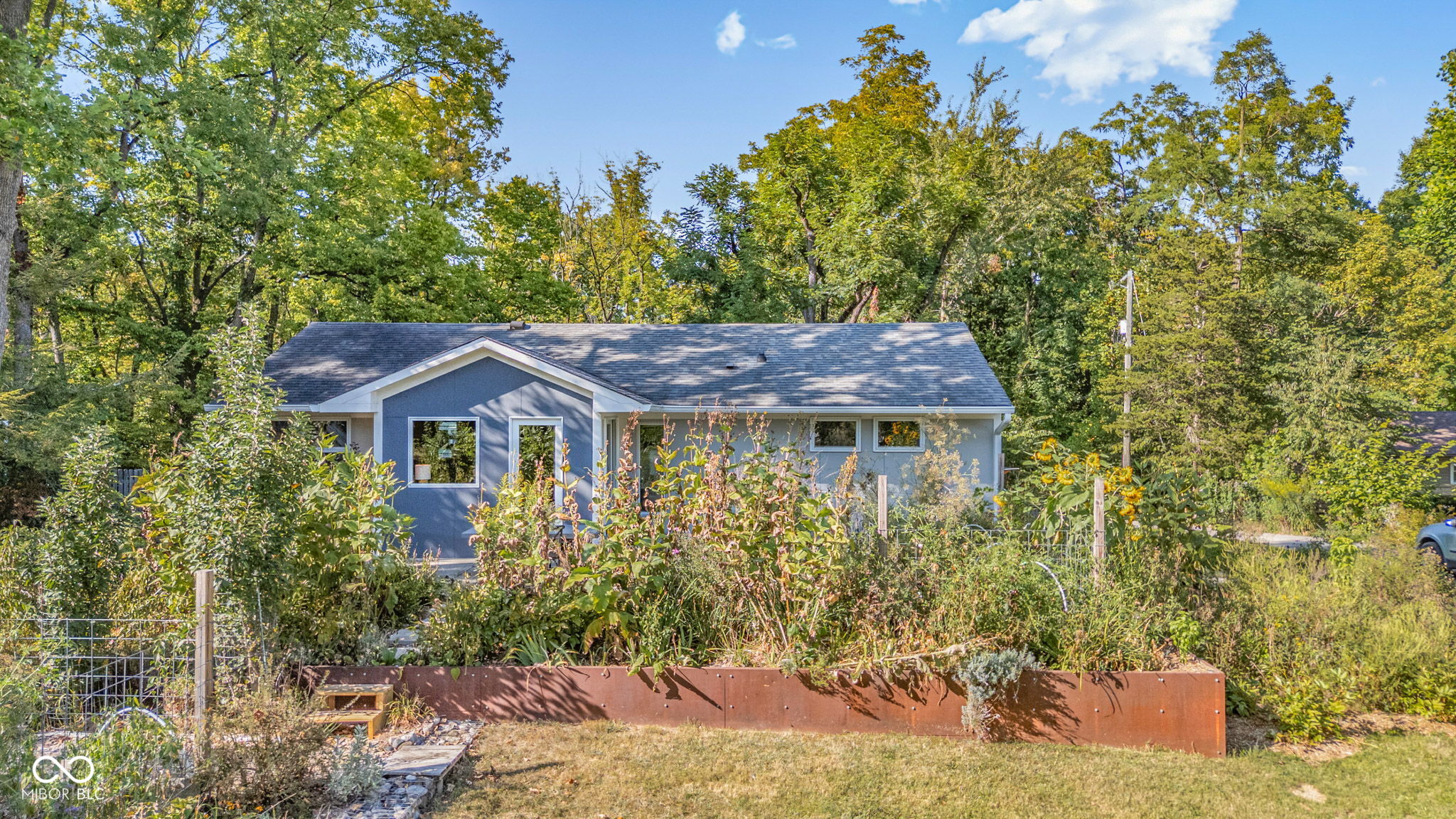 10699 Highland Drive