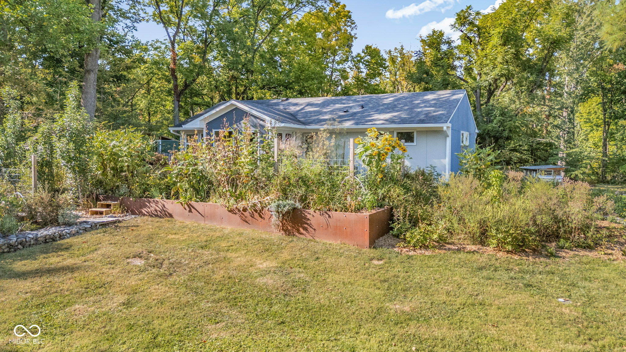 10699 Highland Drive