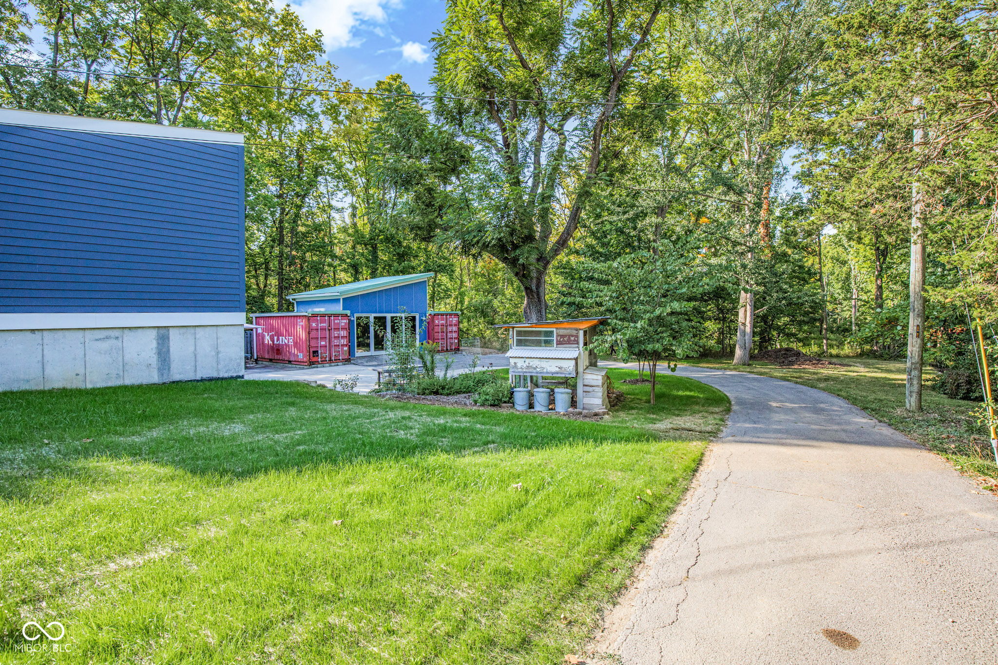 10699 Highland Drive