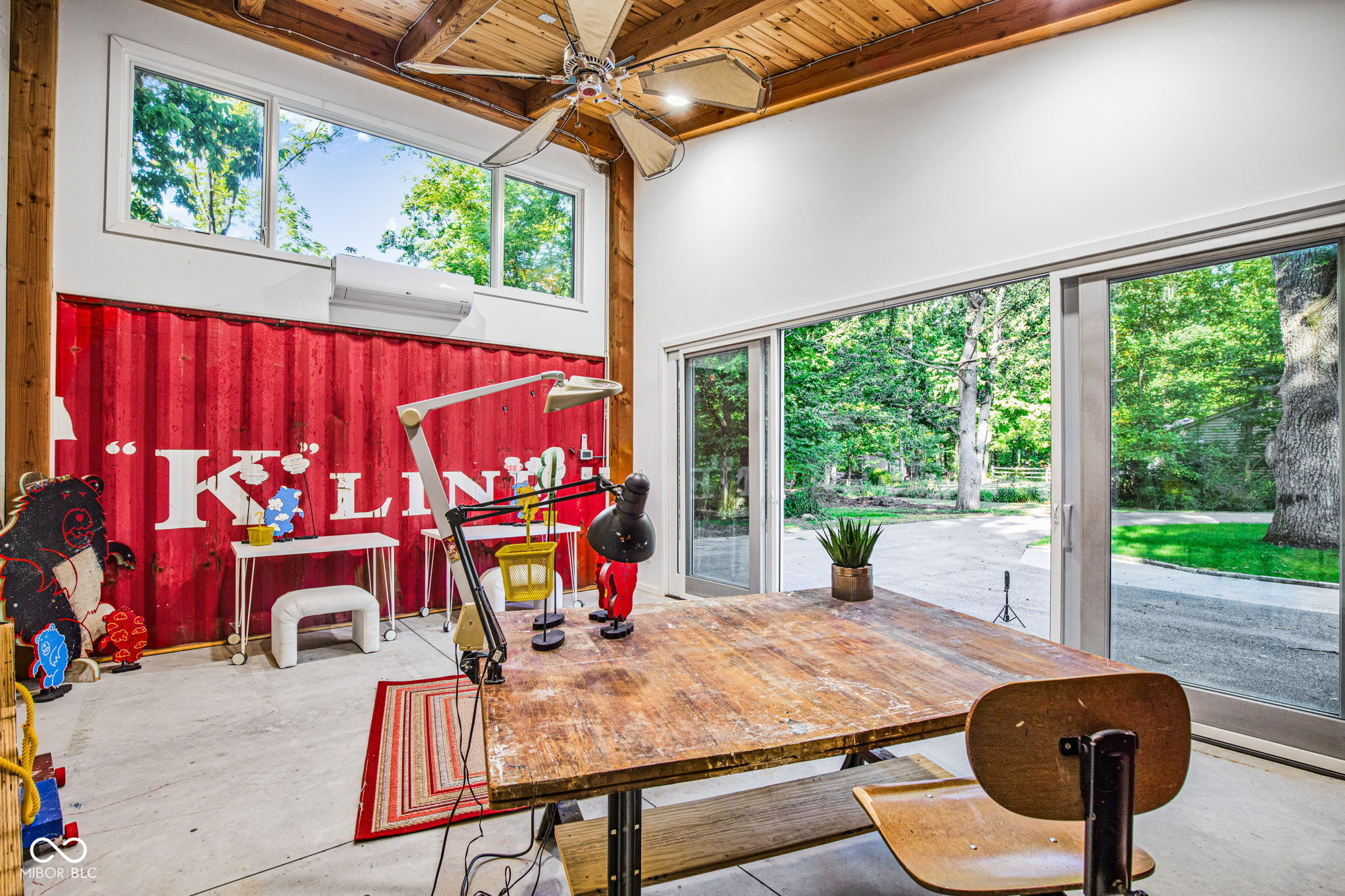 10699 Highland Drive