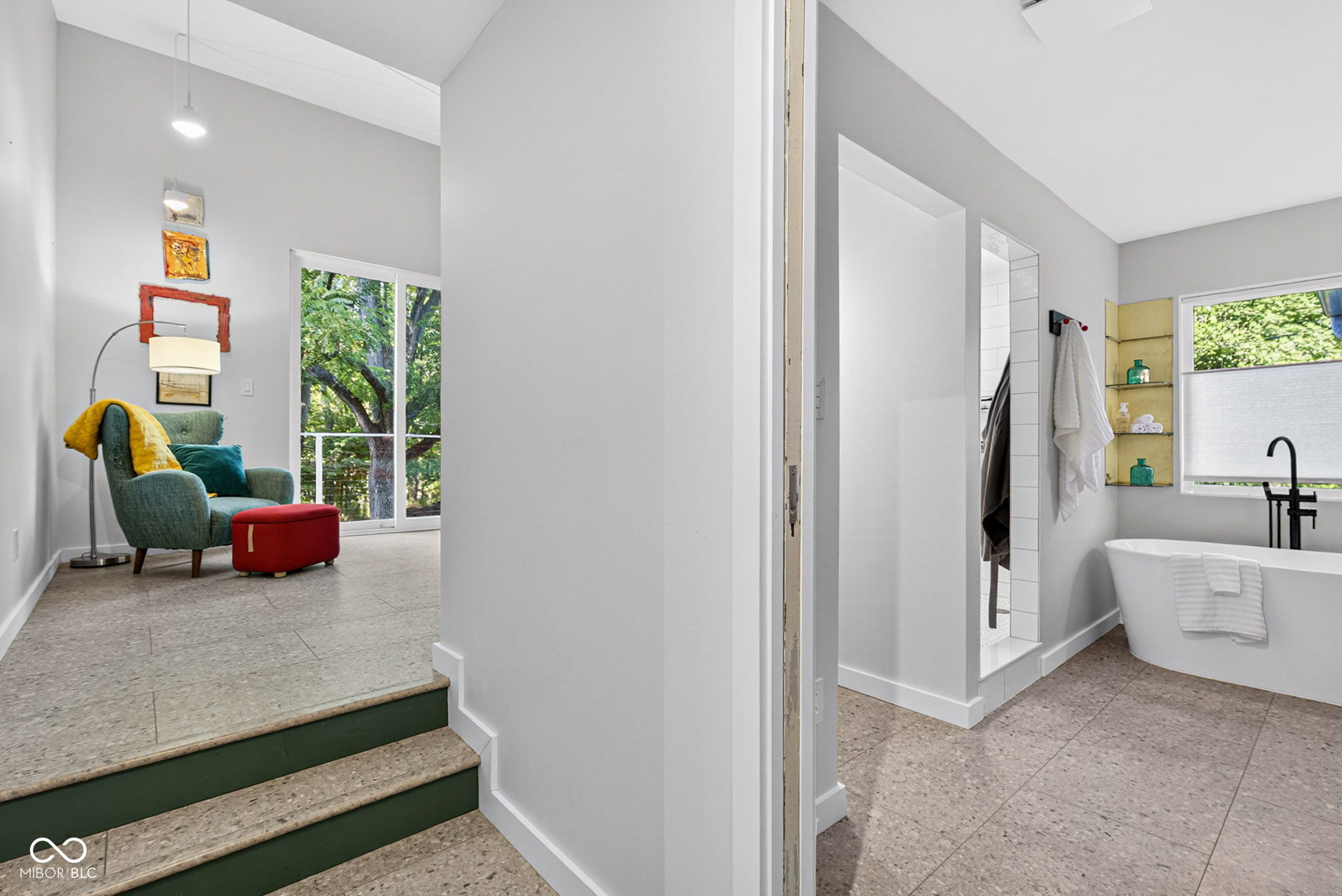 10699 Highland Drive