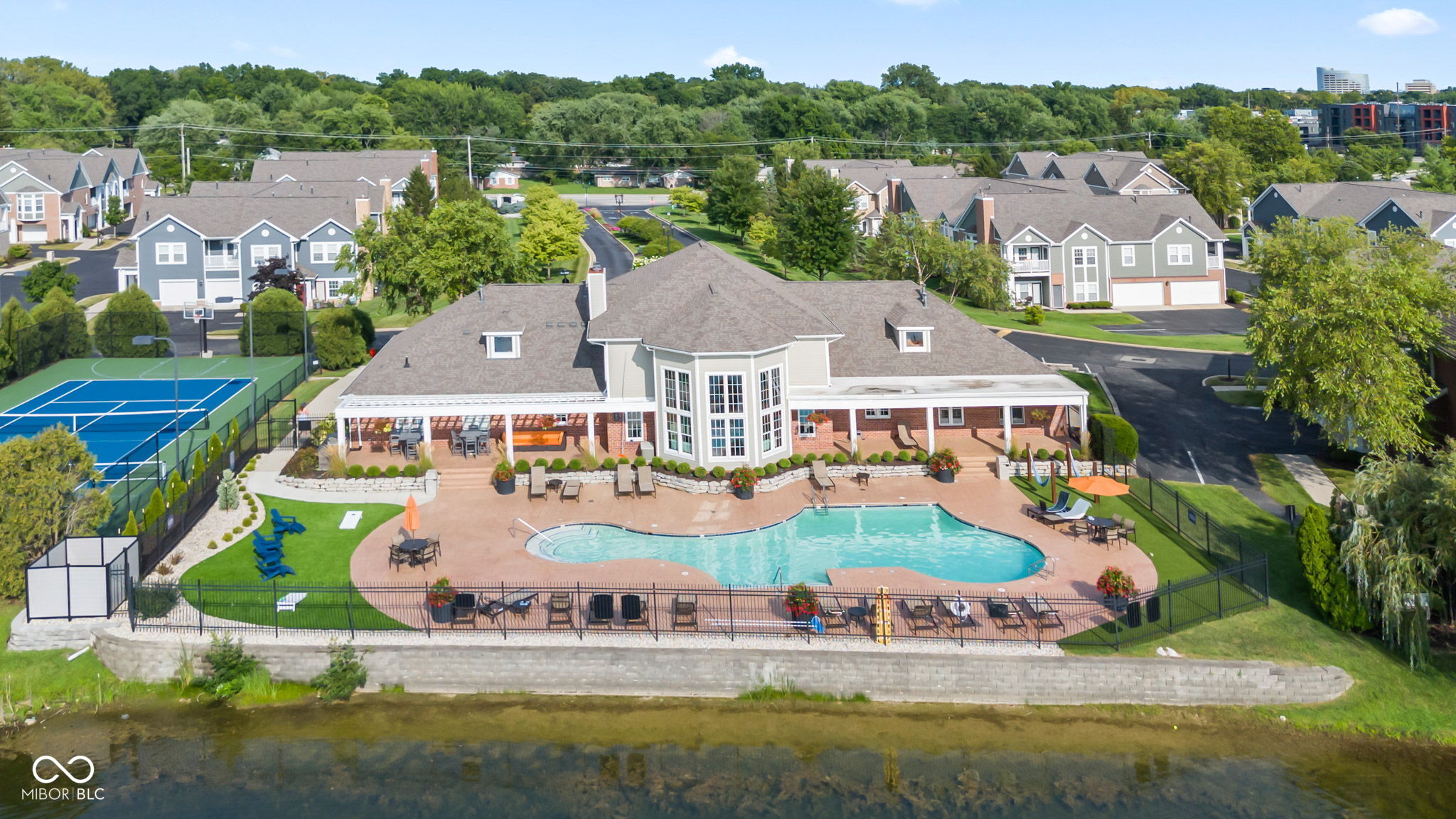 9784 Herons Cove