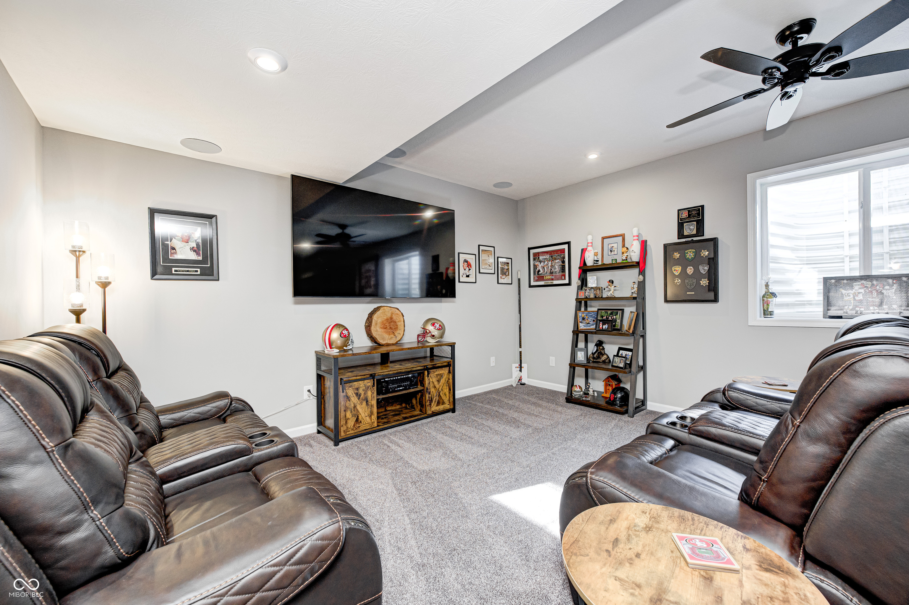 2245 Meadow Creek