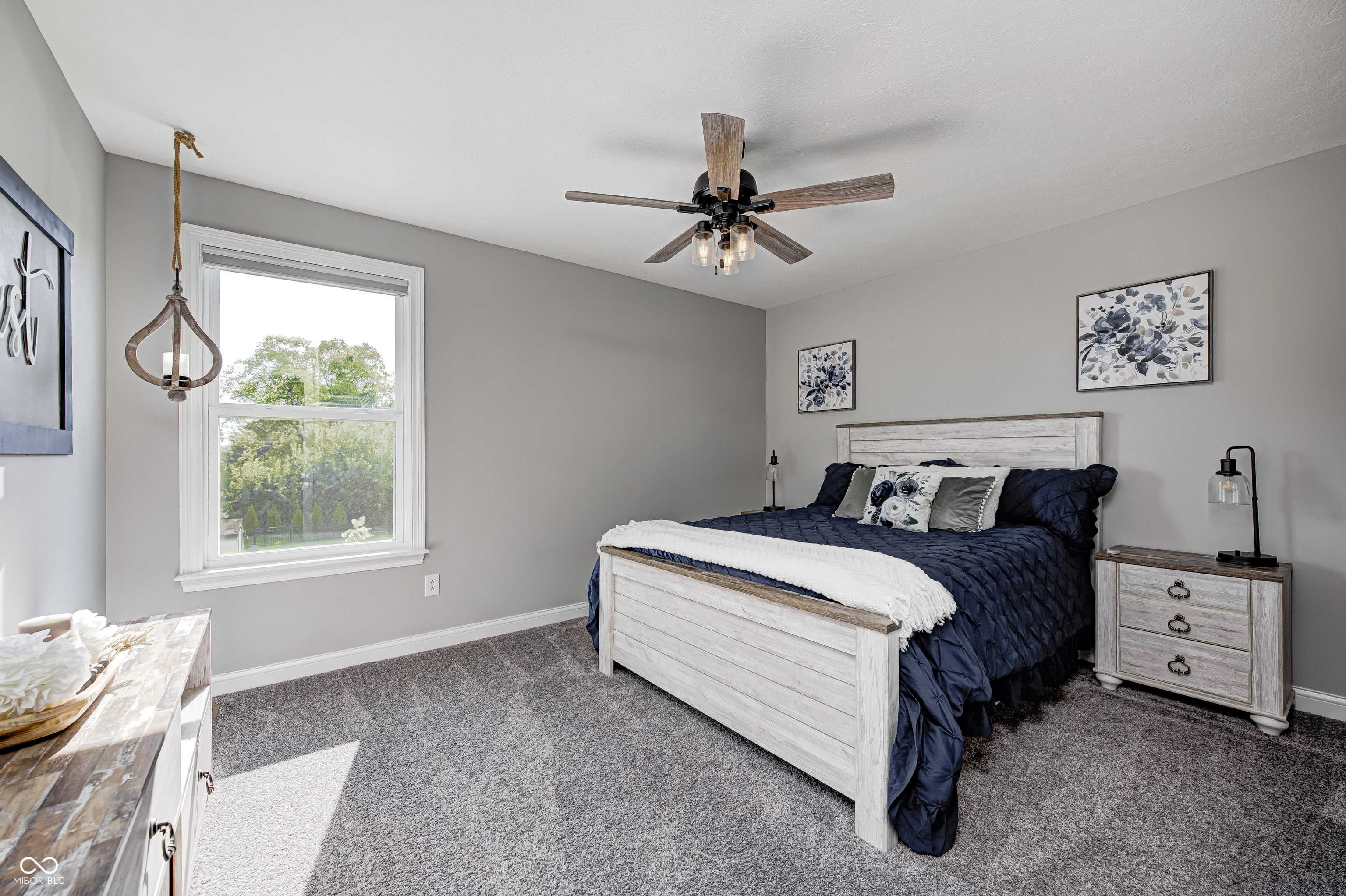 2245 Meadow Creek