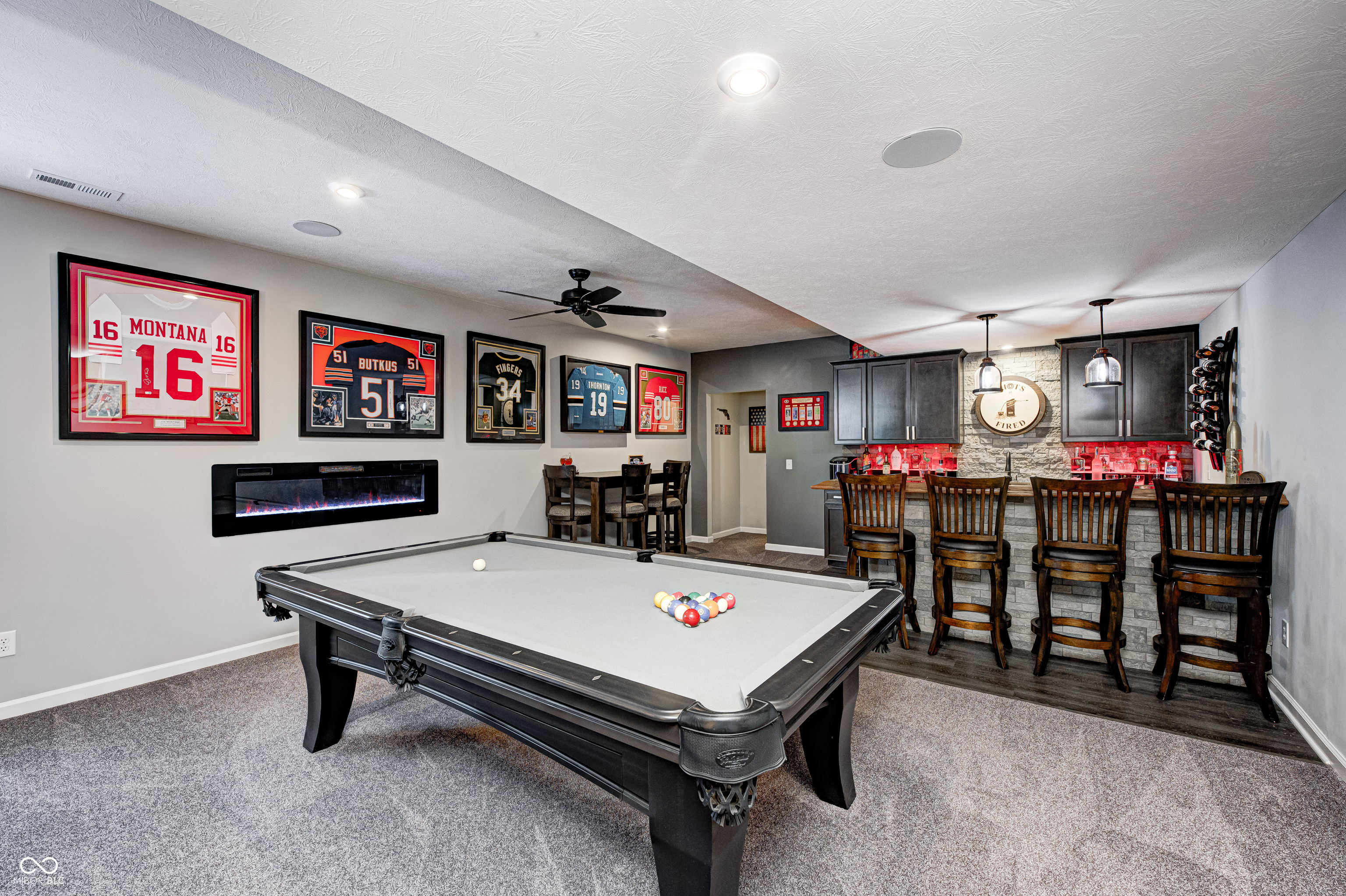 2245 Meadow Creek