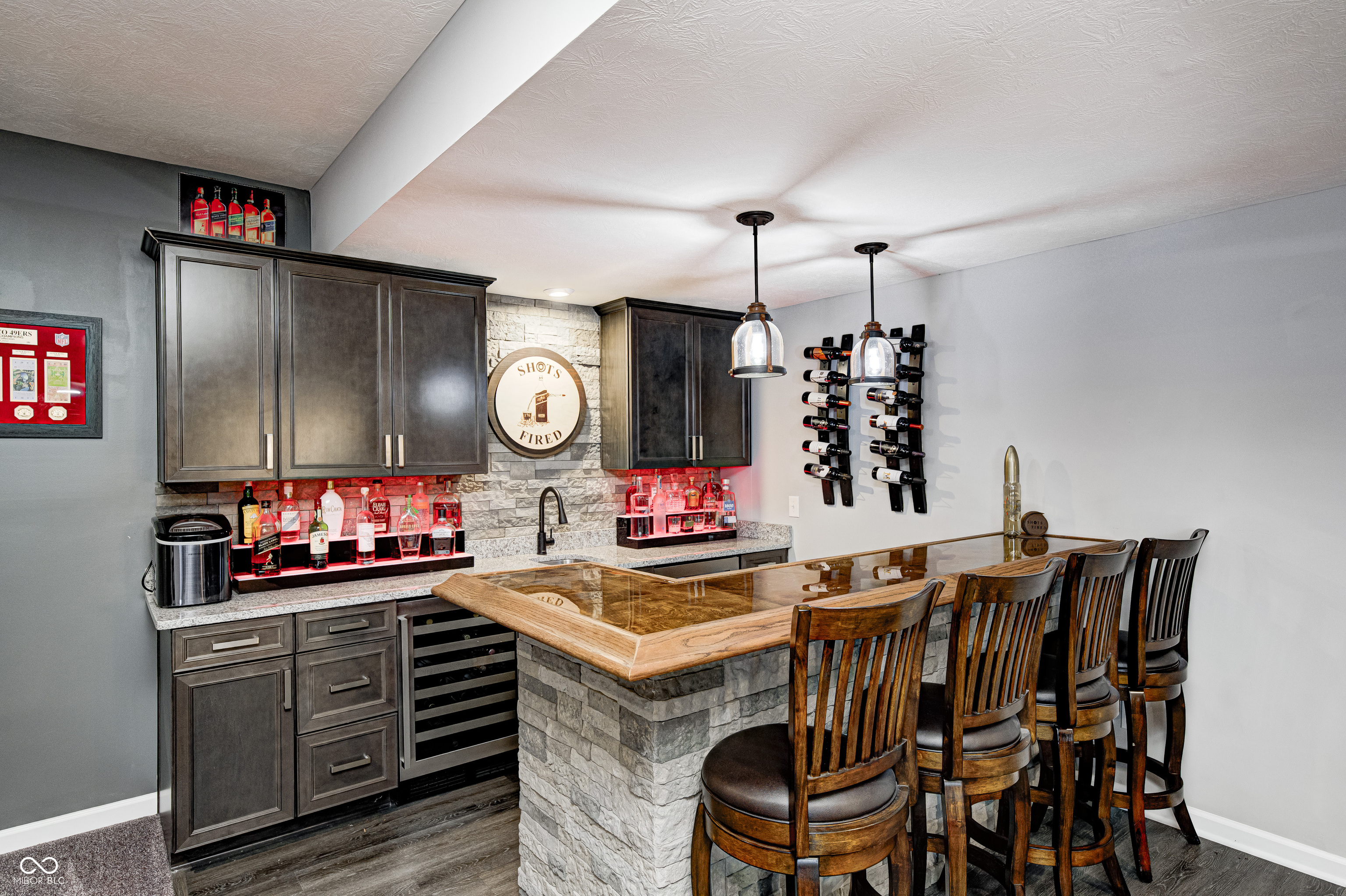 2245 Meadow Creek