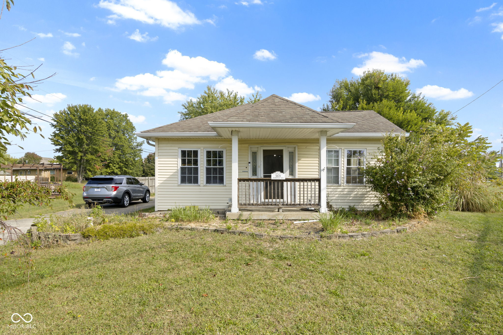 5670 W Mooresville Road