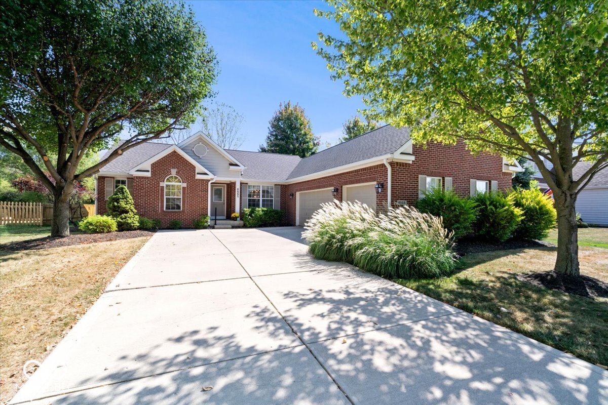 6555 Yorkshire Circle