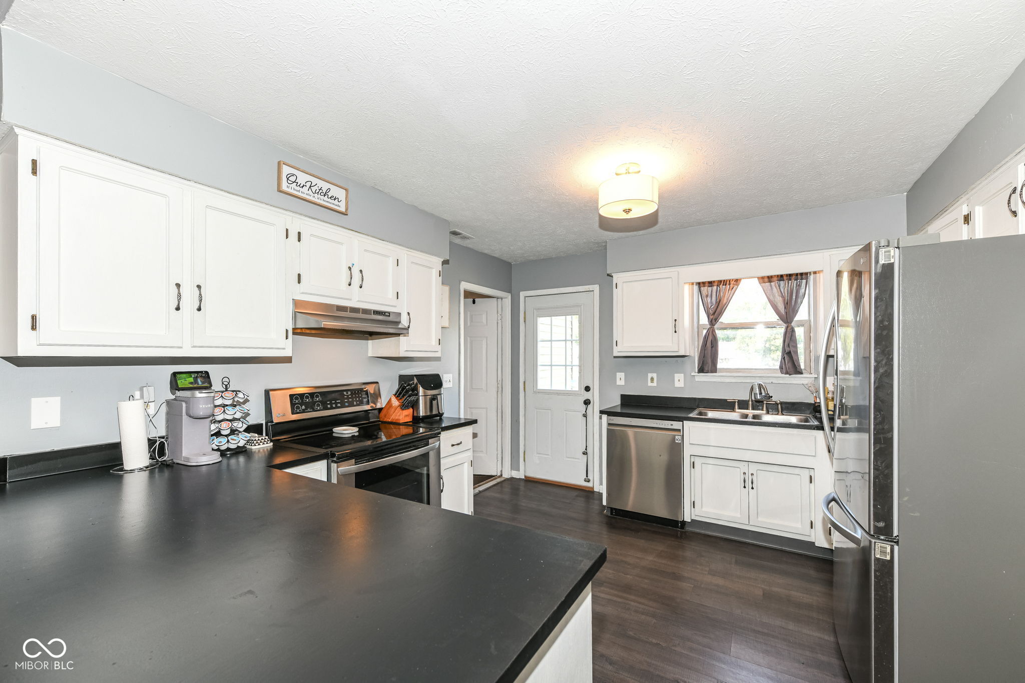 14 Medina Drive