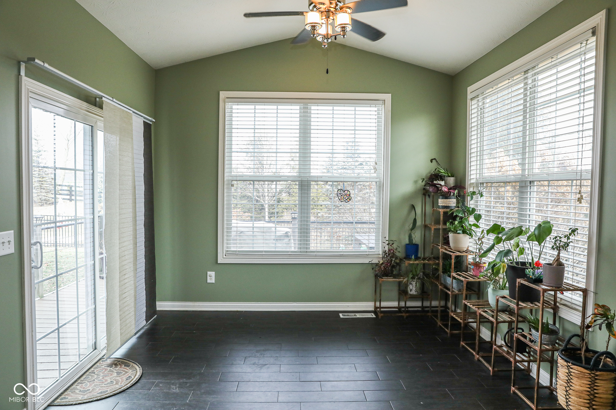 952 Silverheels Drive