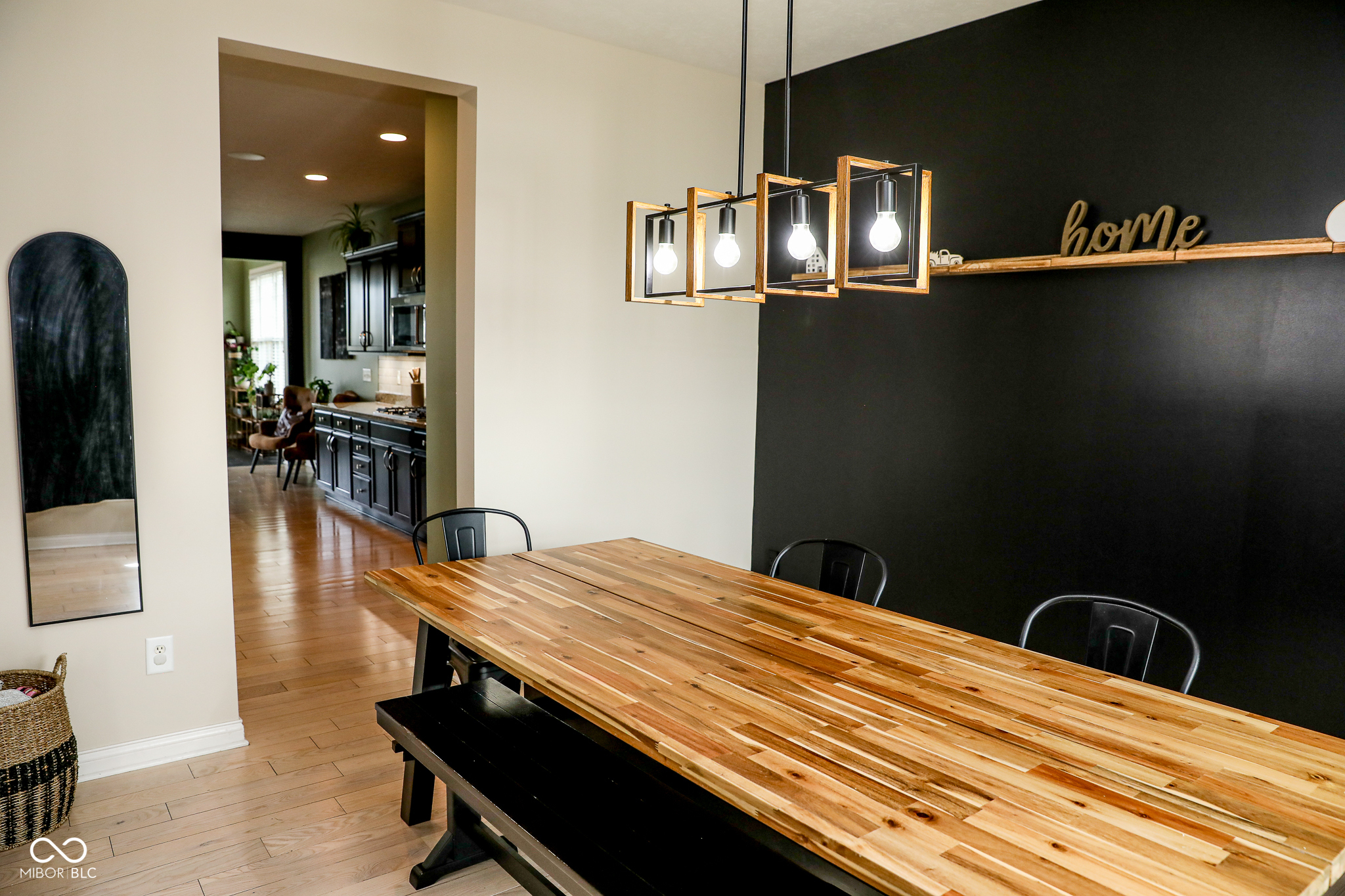 952 Silverheels Drive