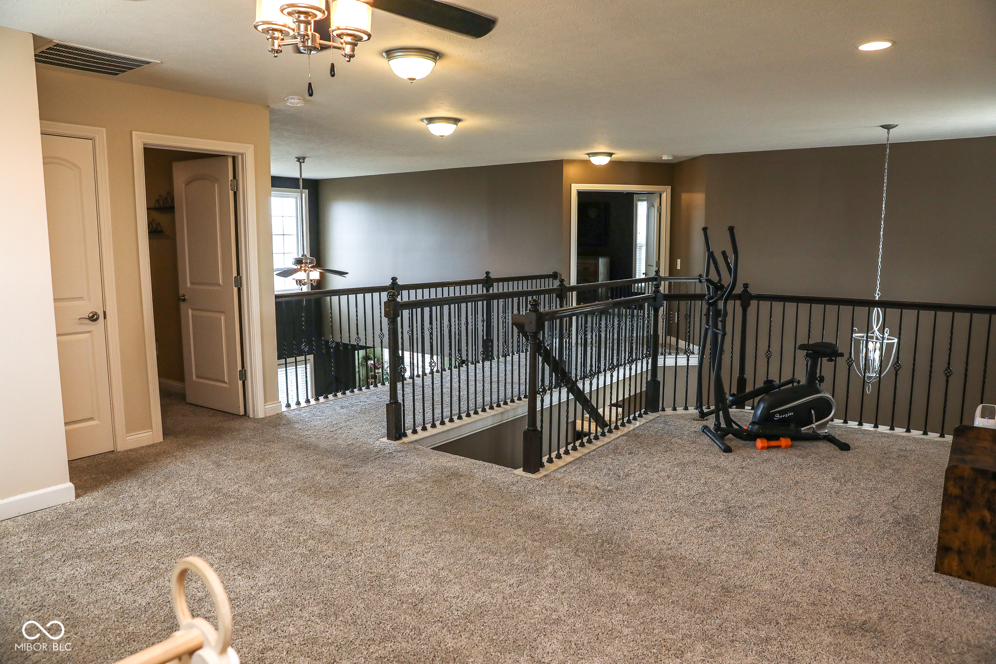 952 Silverheels Drive