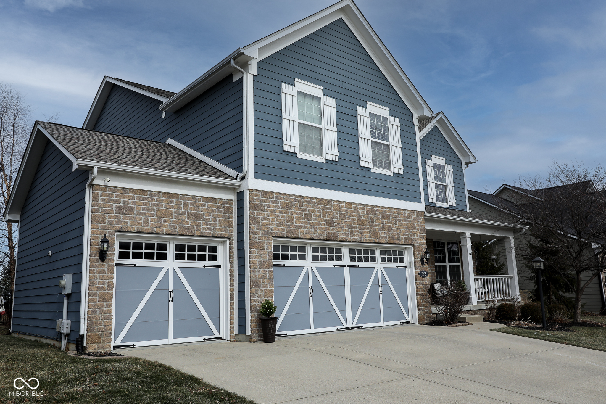 952 Silverheels Drive