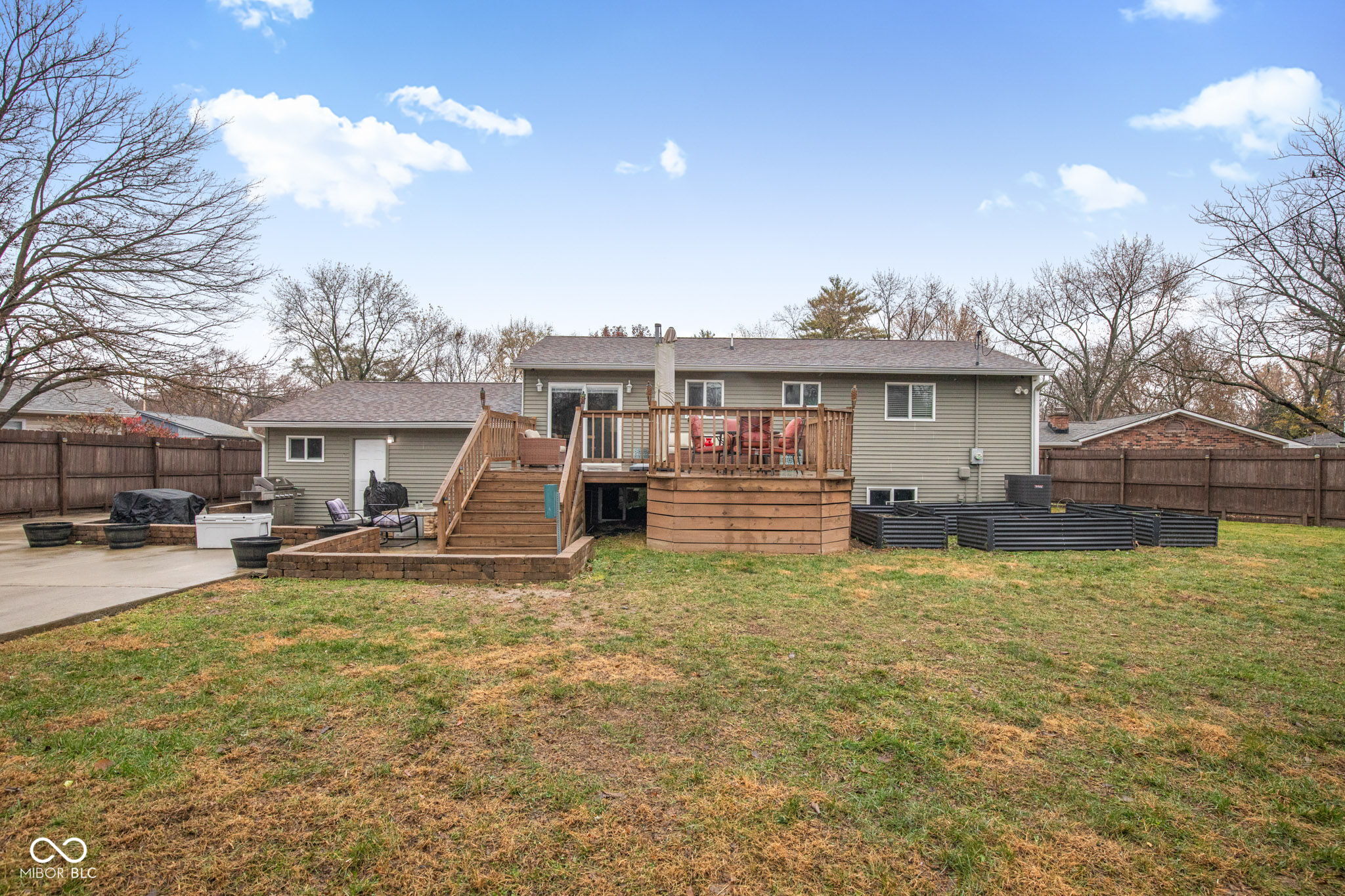 3311 Vincz Drive