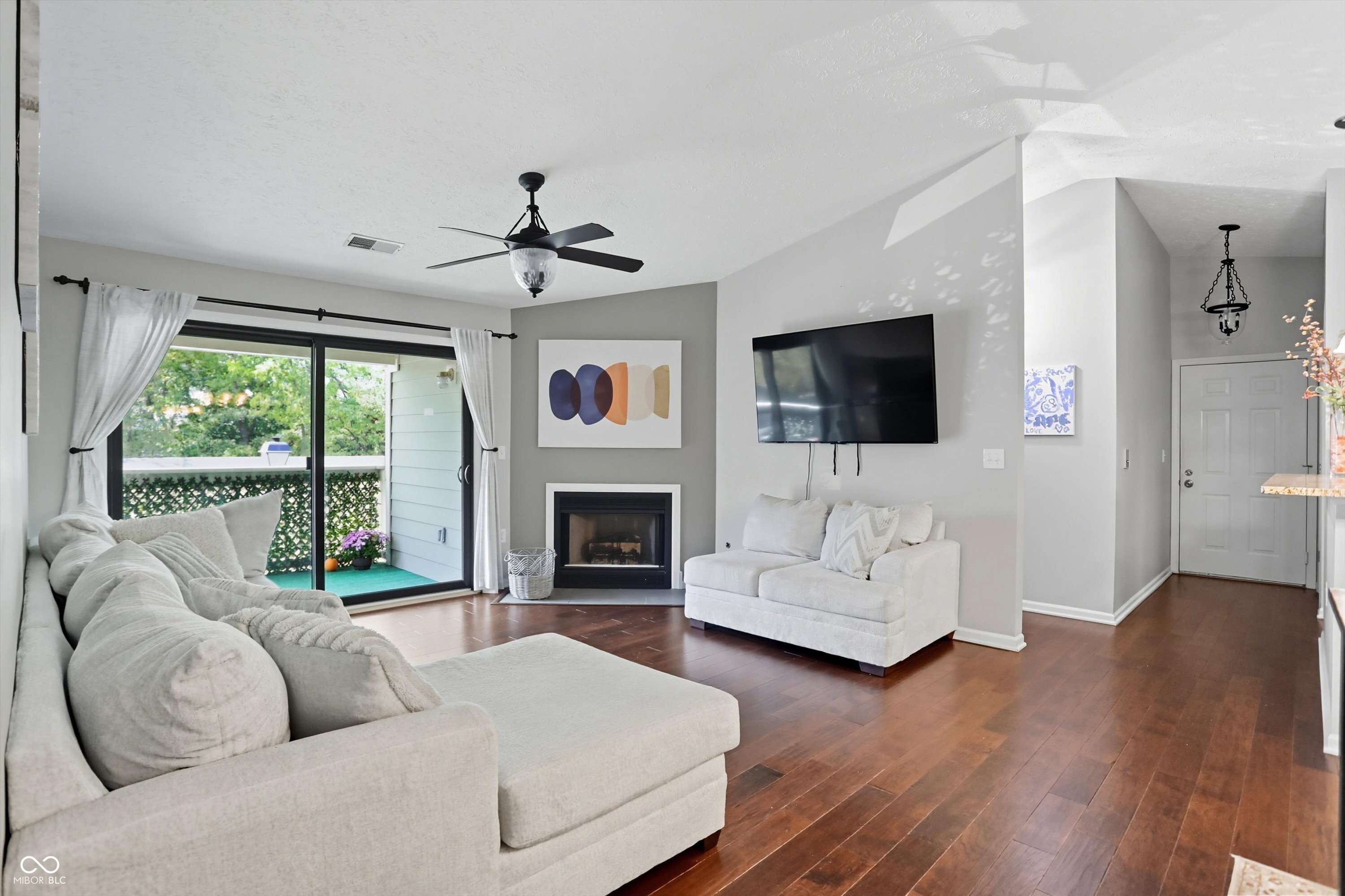 11715 Lenox Lane Unit: UNIT 207