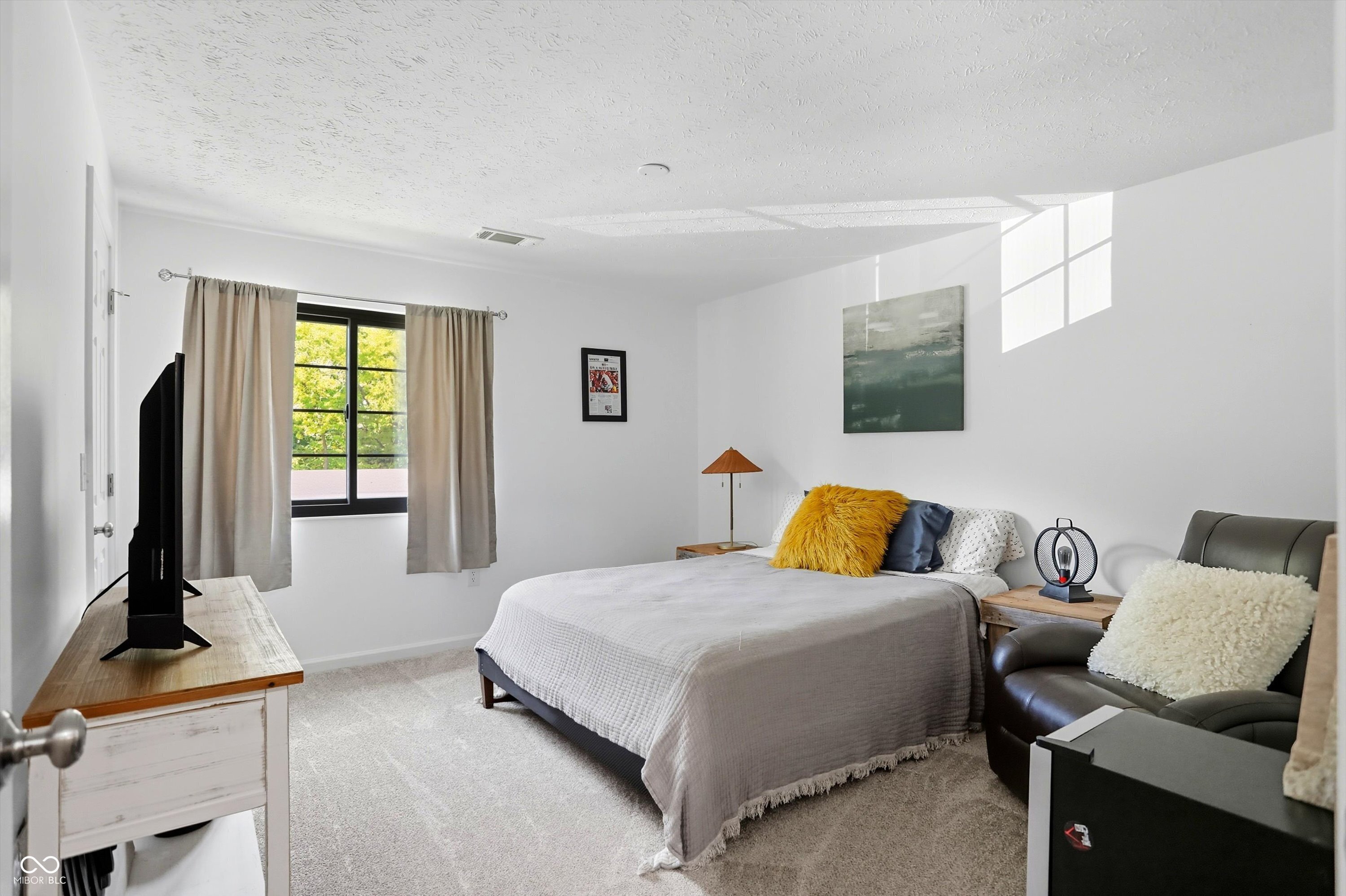 11715 Lenox Lane Unit: UNIT 207